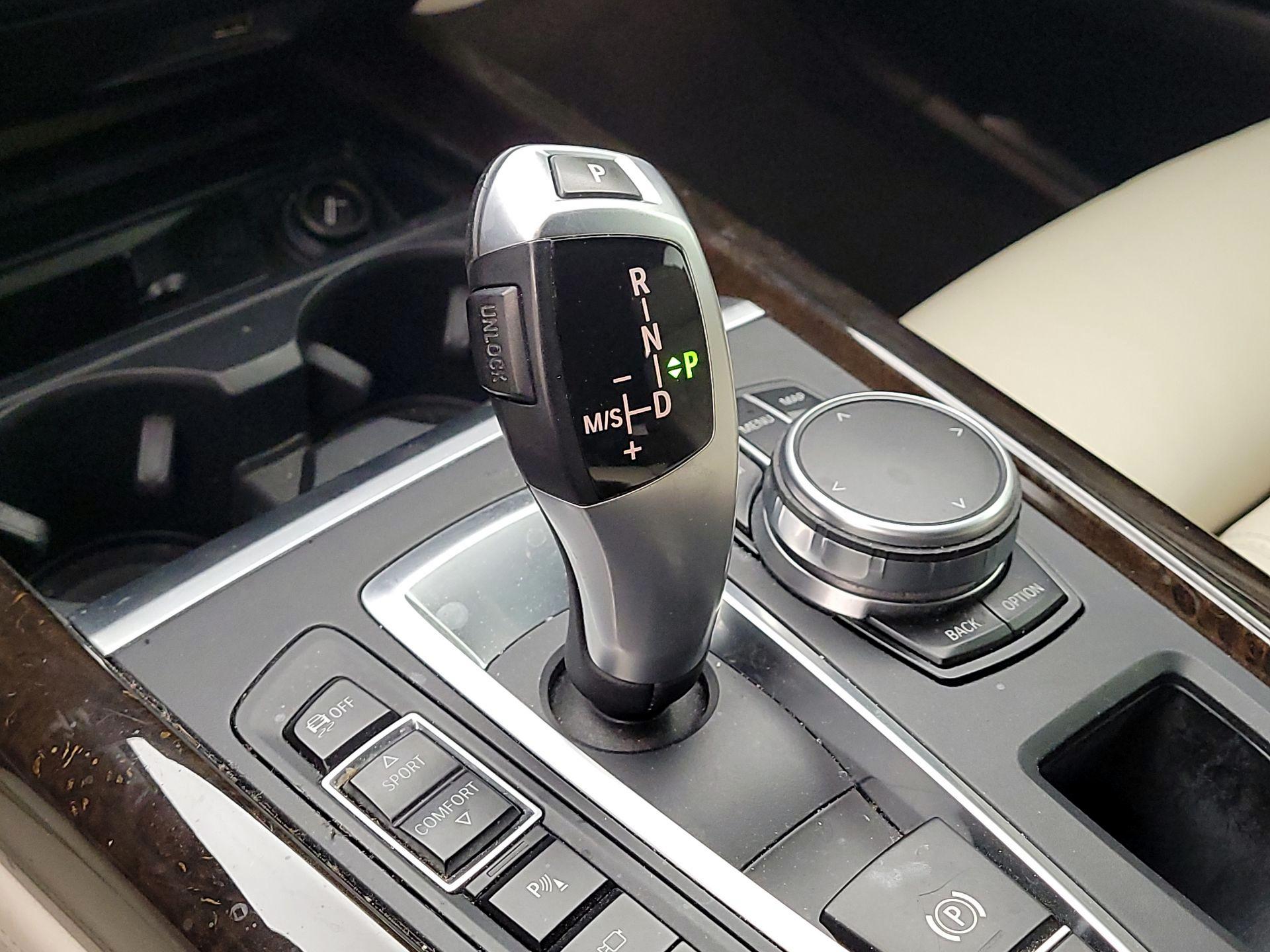 Thumbnail: 2017 BMW X5 - 17