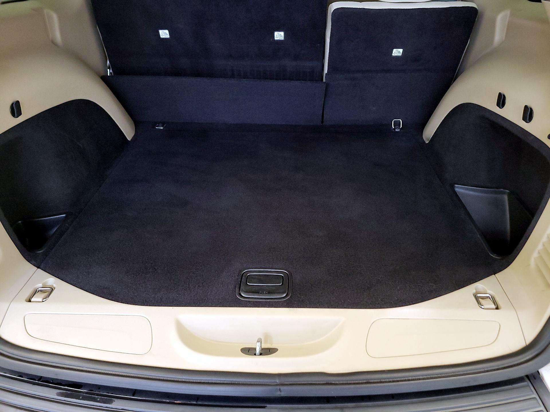 Thumbnail: 2018 Jeep Grand Cherokee - 16