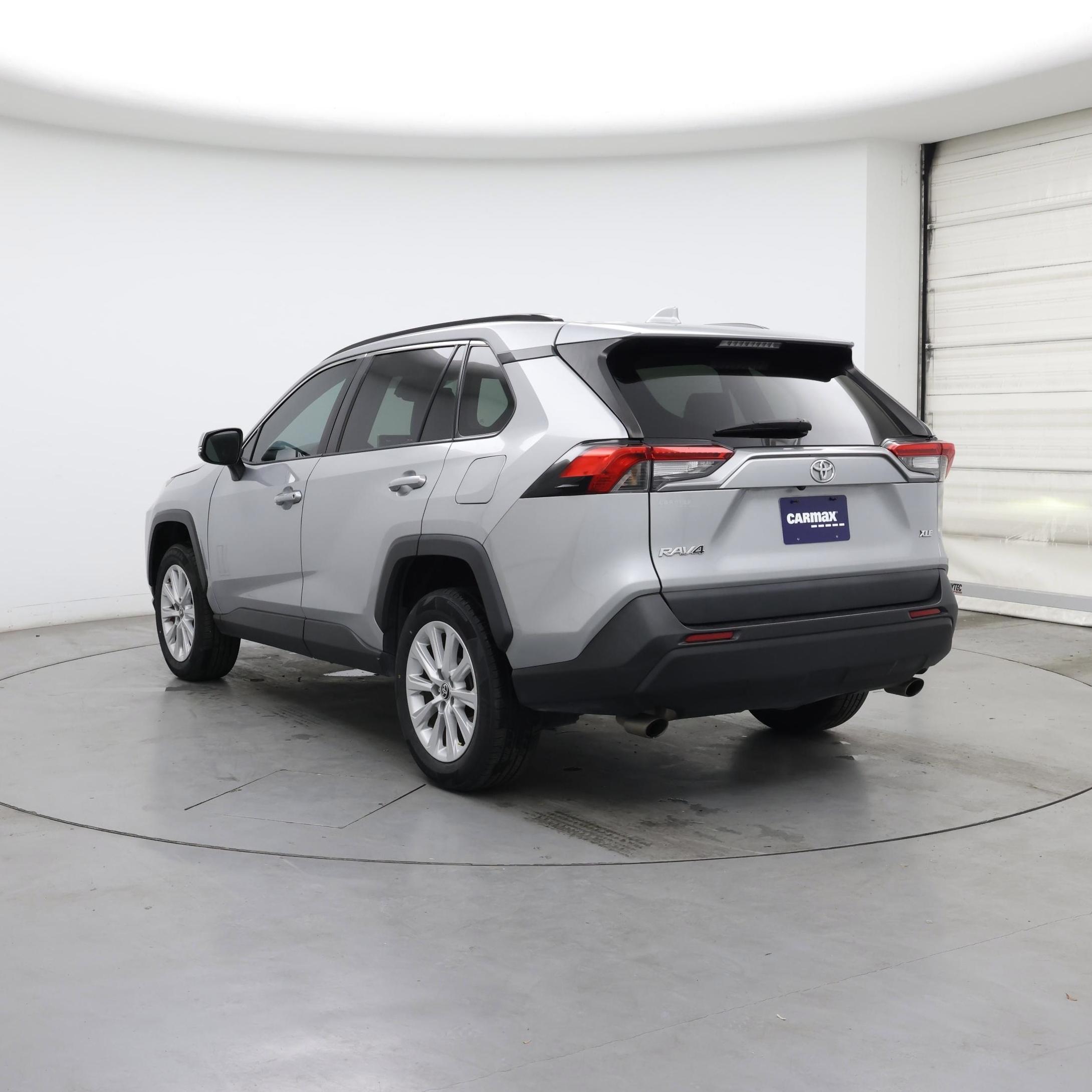 Thumbnail: 2022 Toyota RAV4 - 2