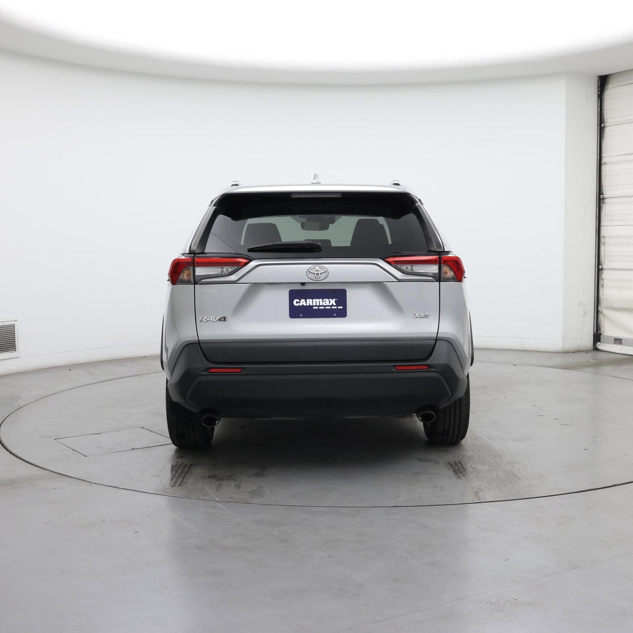 Thumbnail: 2022 Toyota RAV4 - 6