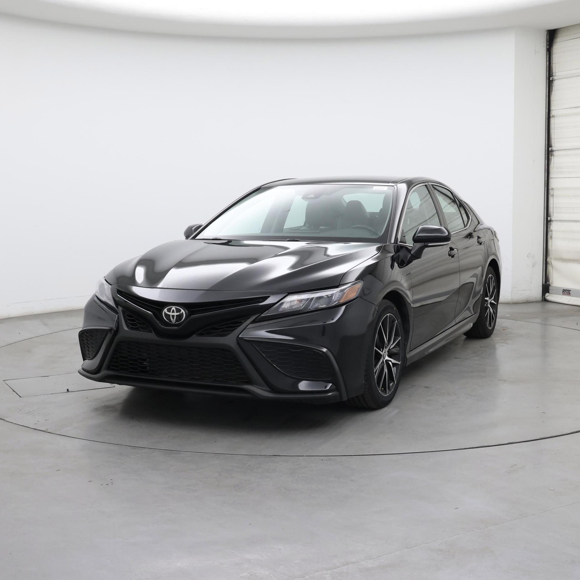 Thumbnail: 2023 Toyota Camry - 4