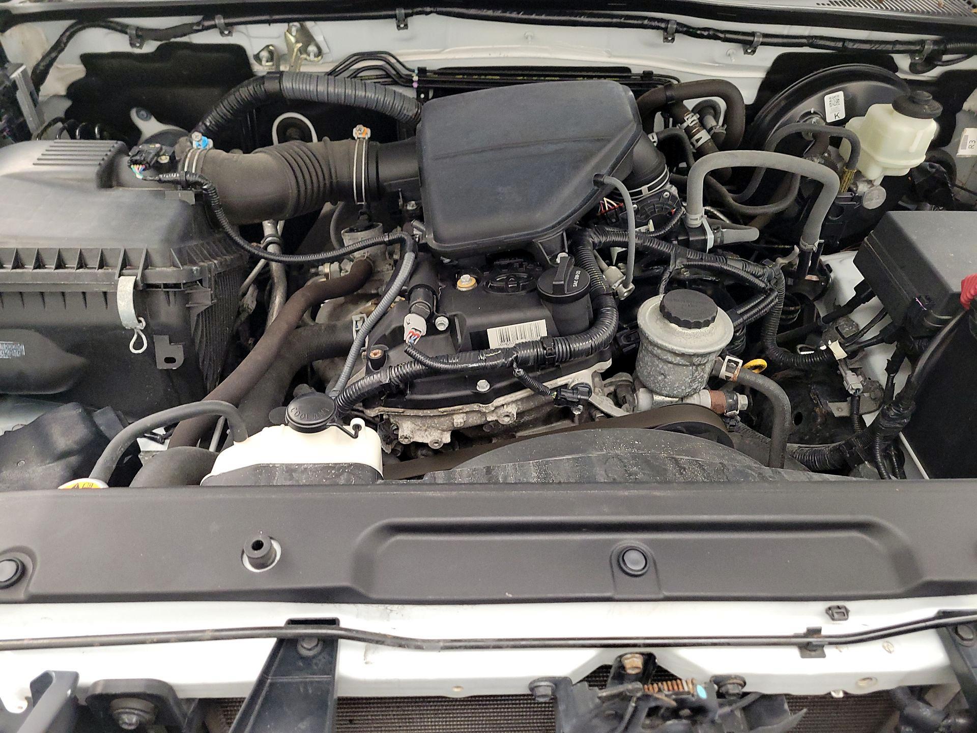 Thumbnail: 2020 Toyota Tacoma - 17