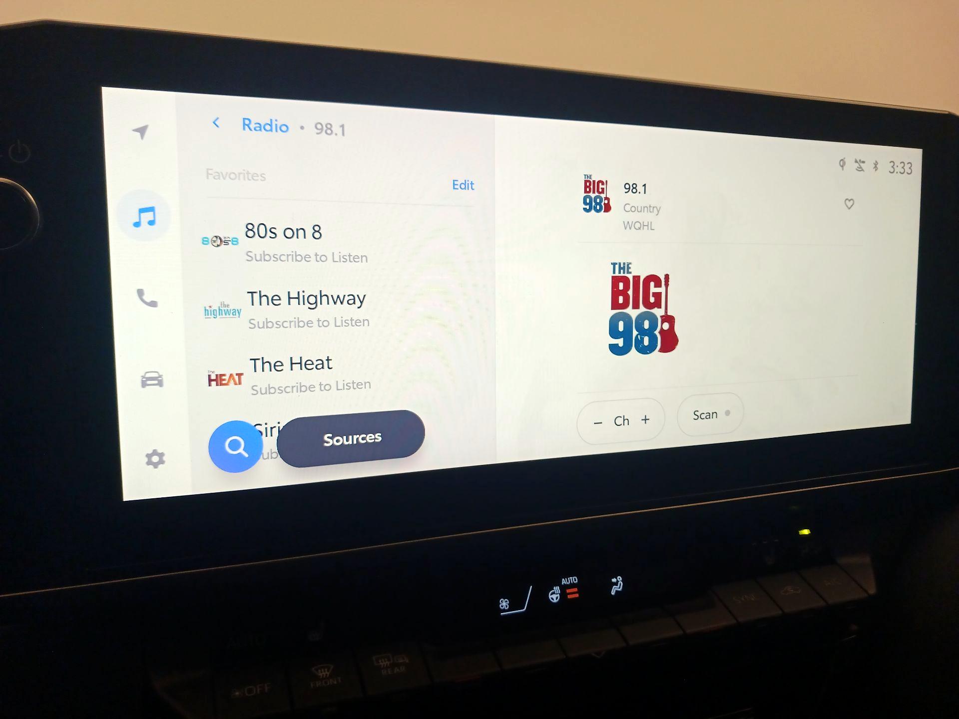 Thumbnail: 2025 Toyota Camry - 15