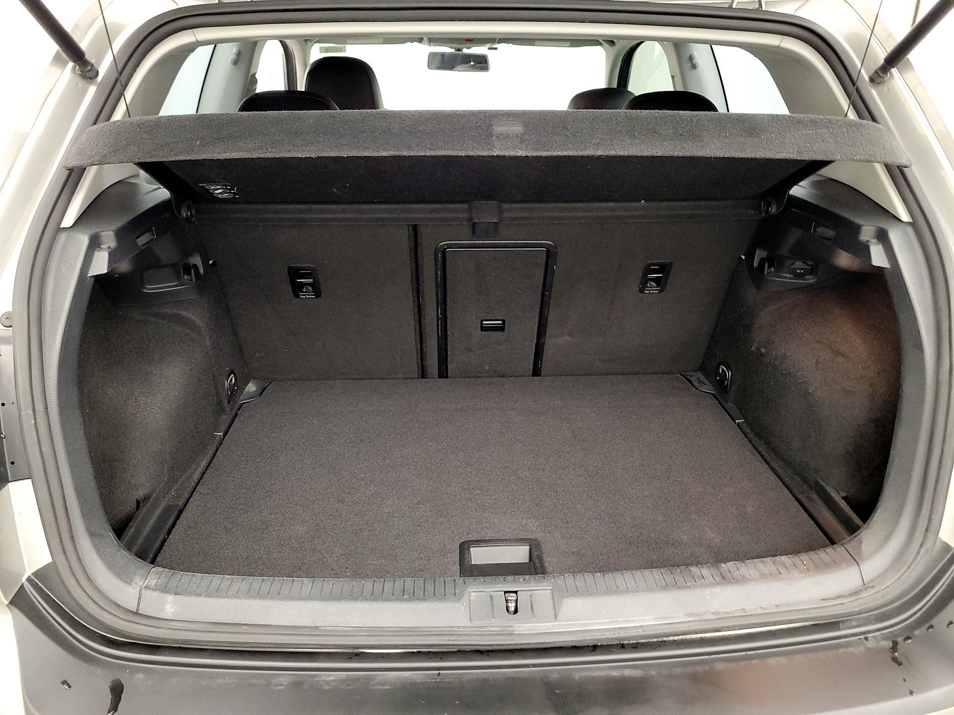 Thumbnail: 2015 Volkswagen Golf - 19