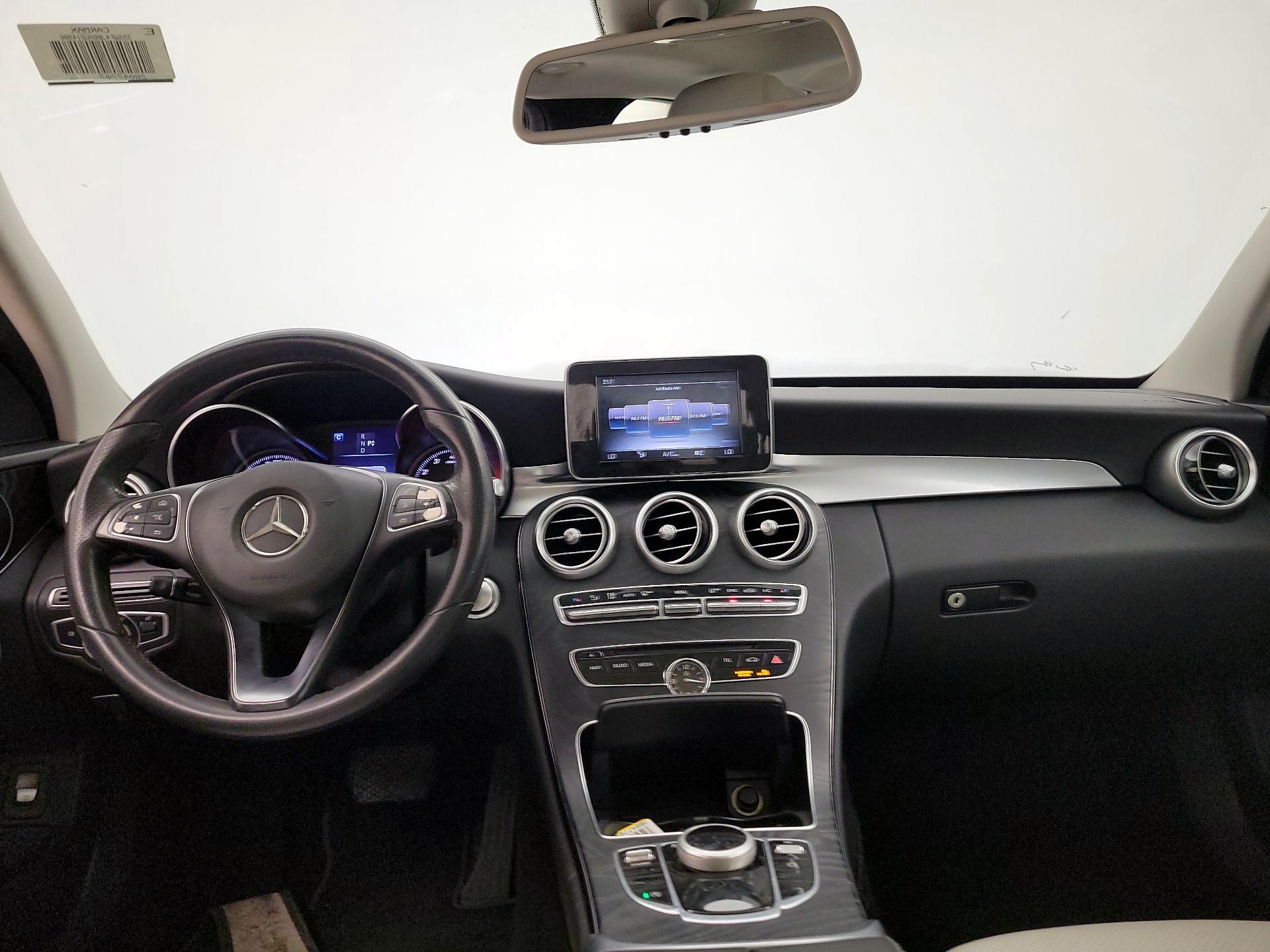 Thumbnail: 2017 Mercedes-Benz C-Class - 9