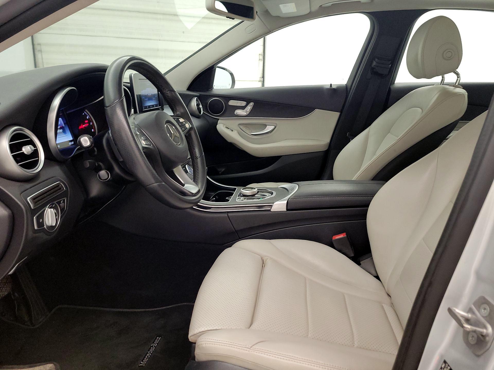 Thumbnail: 2017 Mercedes-Benz C-Class - 11