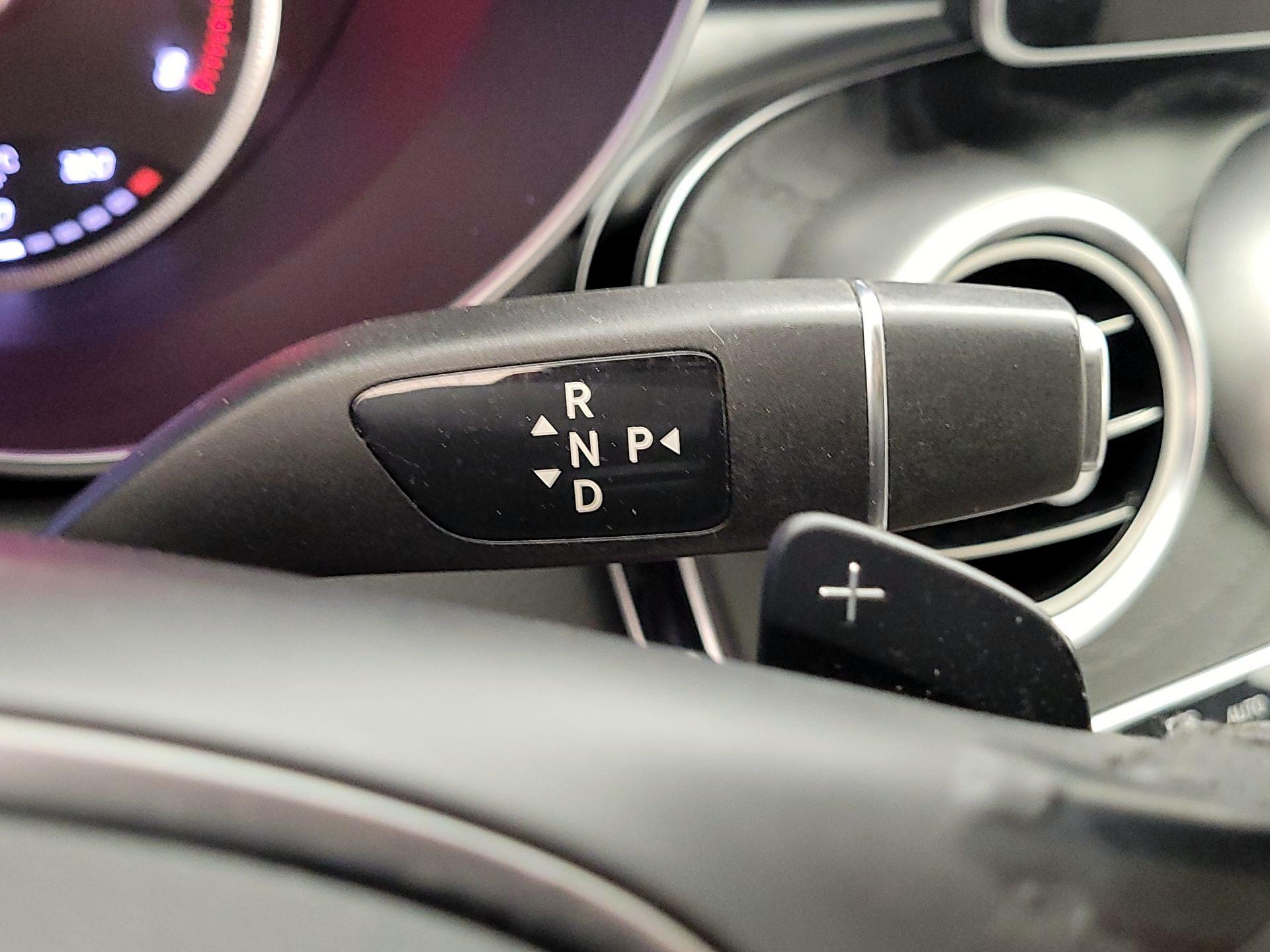 Thumbnail: 2017 Mercedes-Benz C-Class - 17