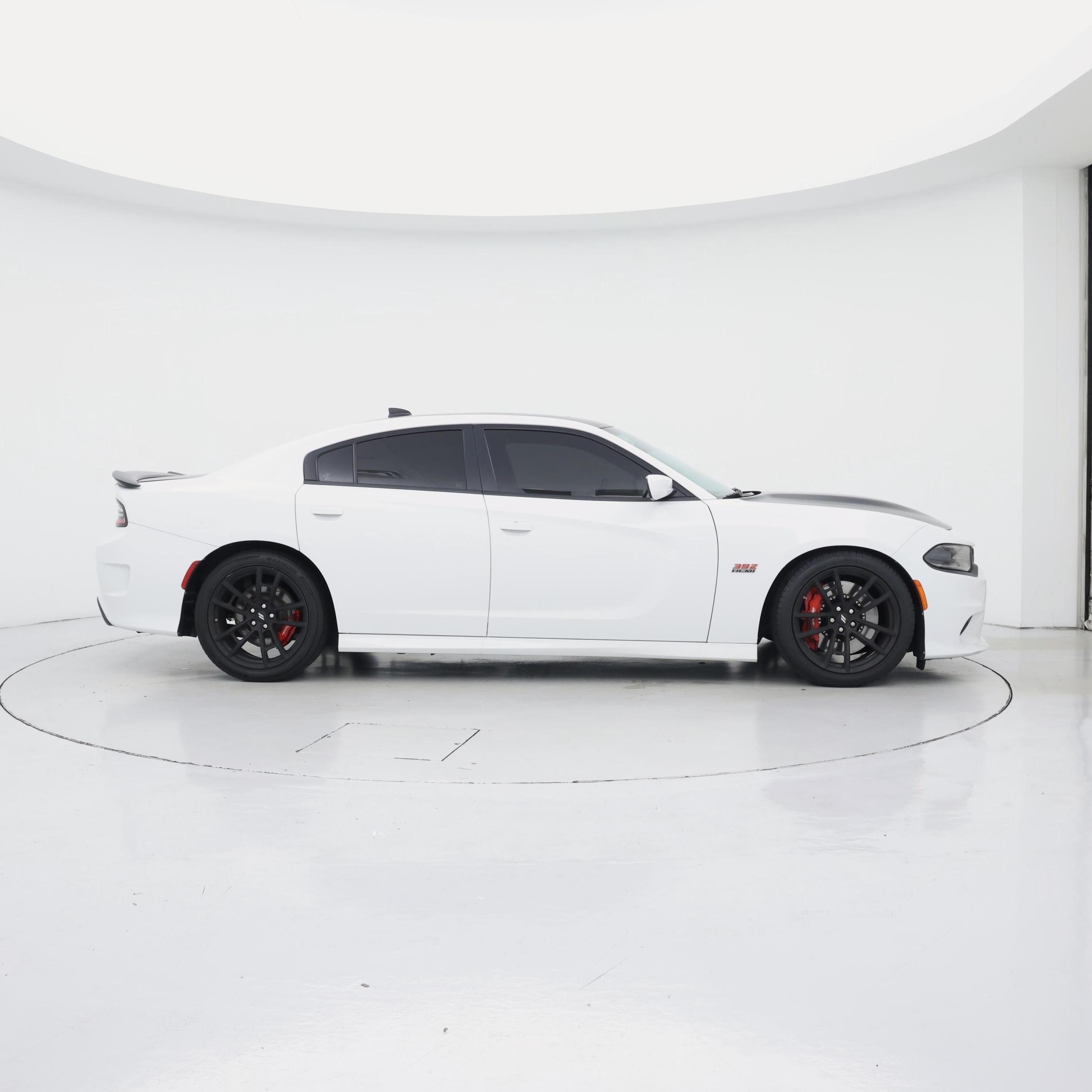Thumbnail: 2020 Dodge Charger - 7