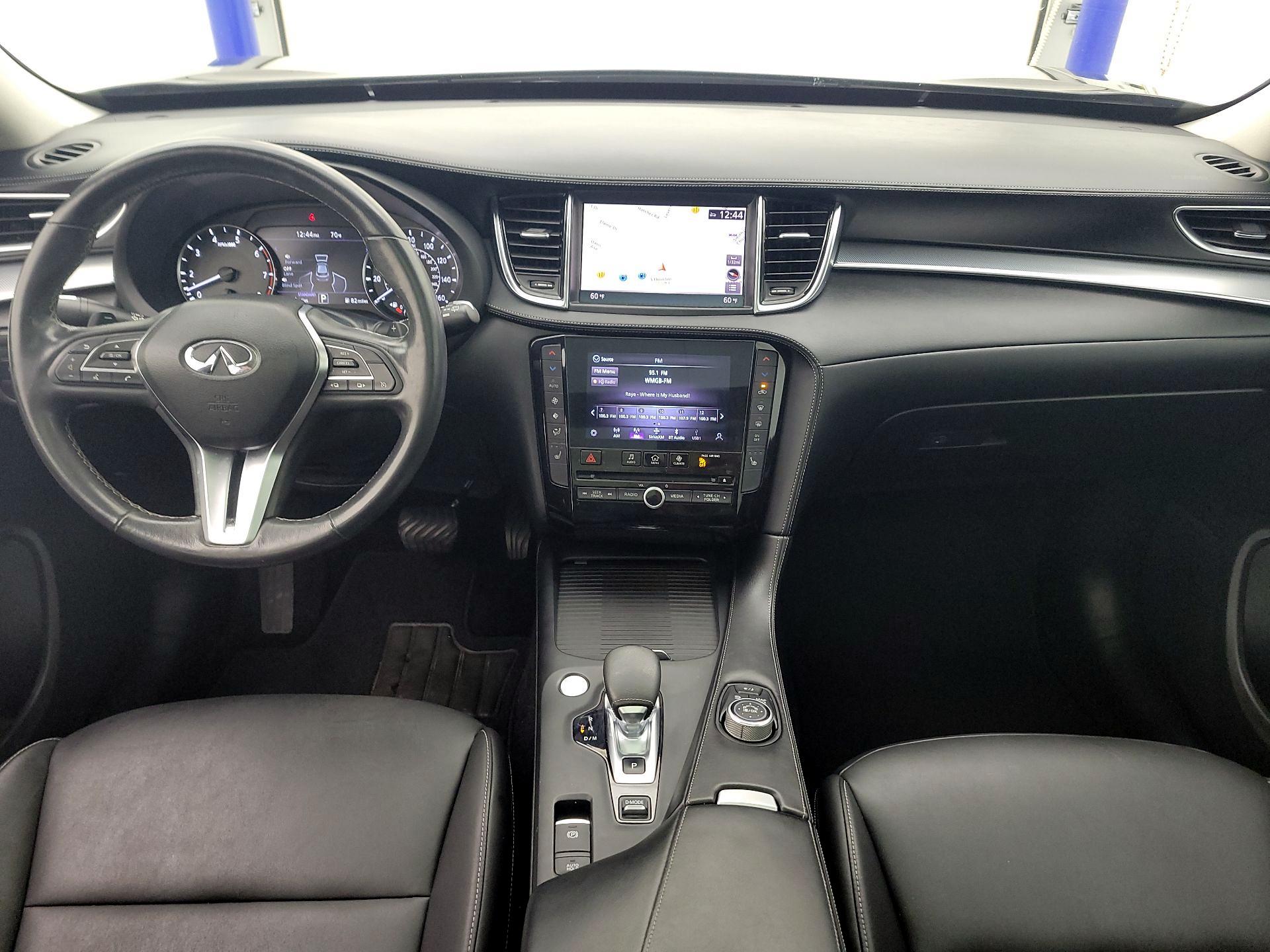 Thumbnail: 2020 INFINITI QX50 - 9