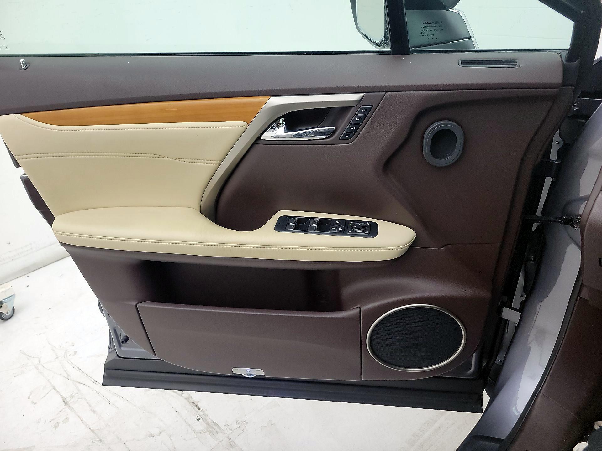 Thumbnail: 2017 Lexus RX - 12