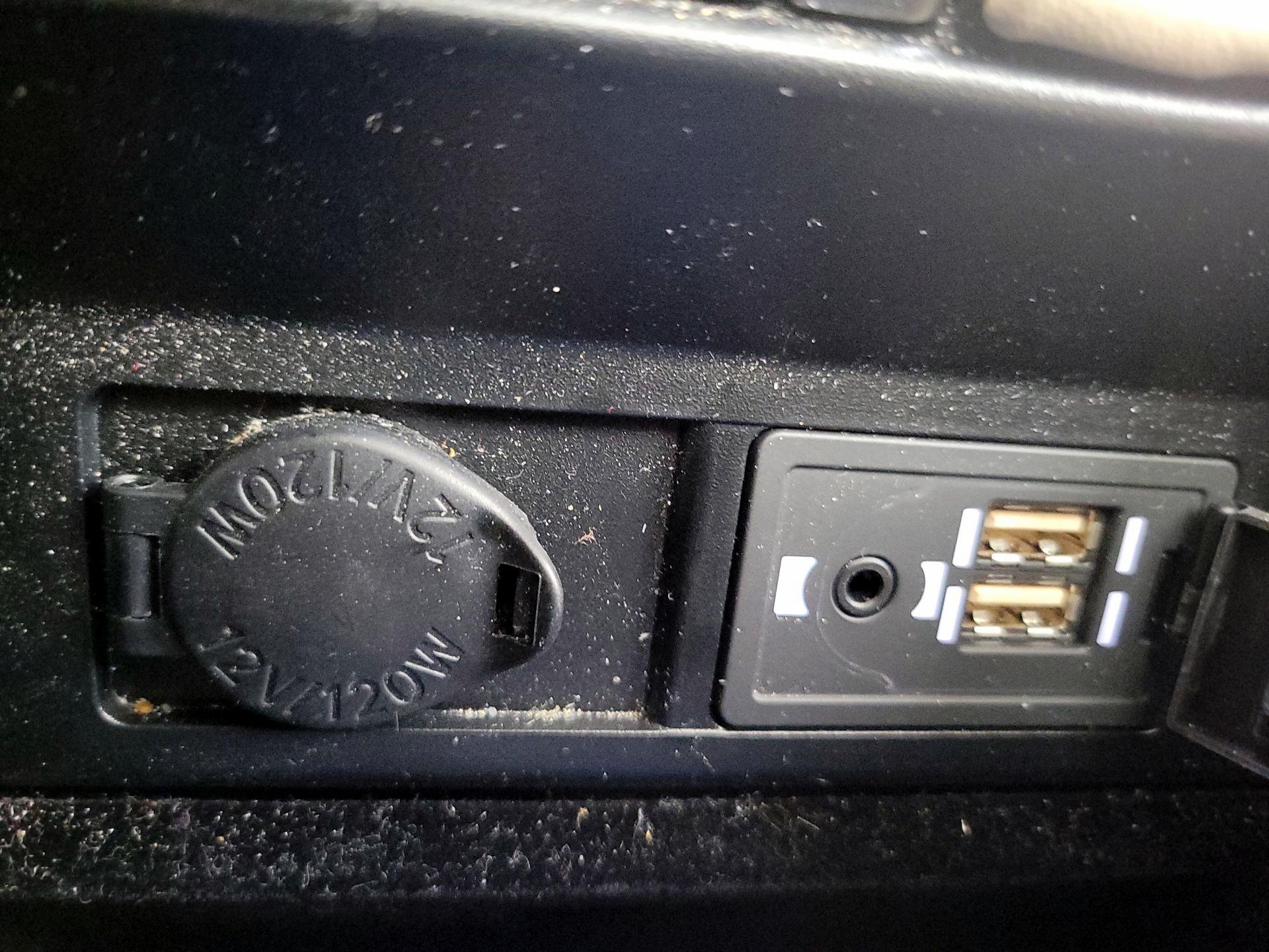 Thumbnail: 2017 Lexus RX - 19