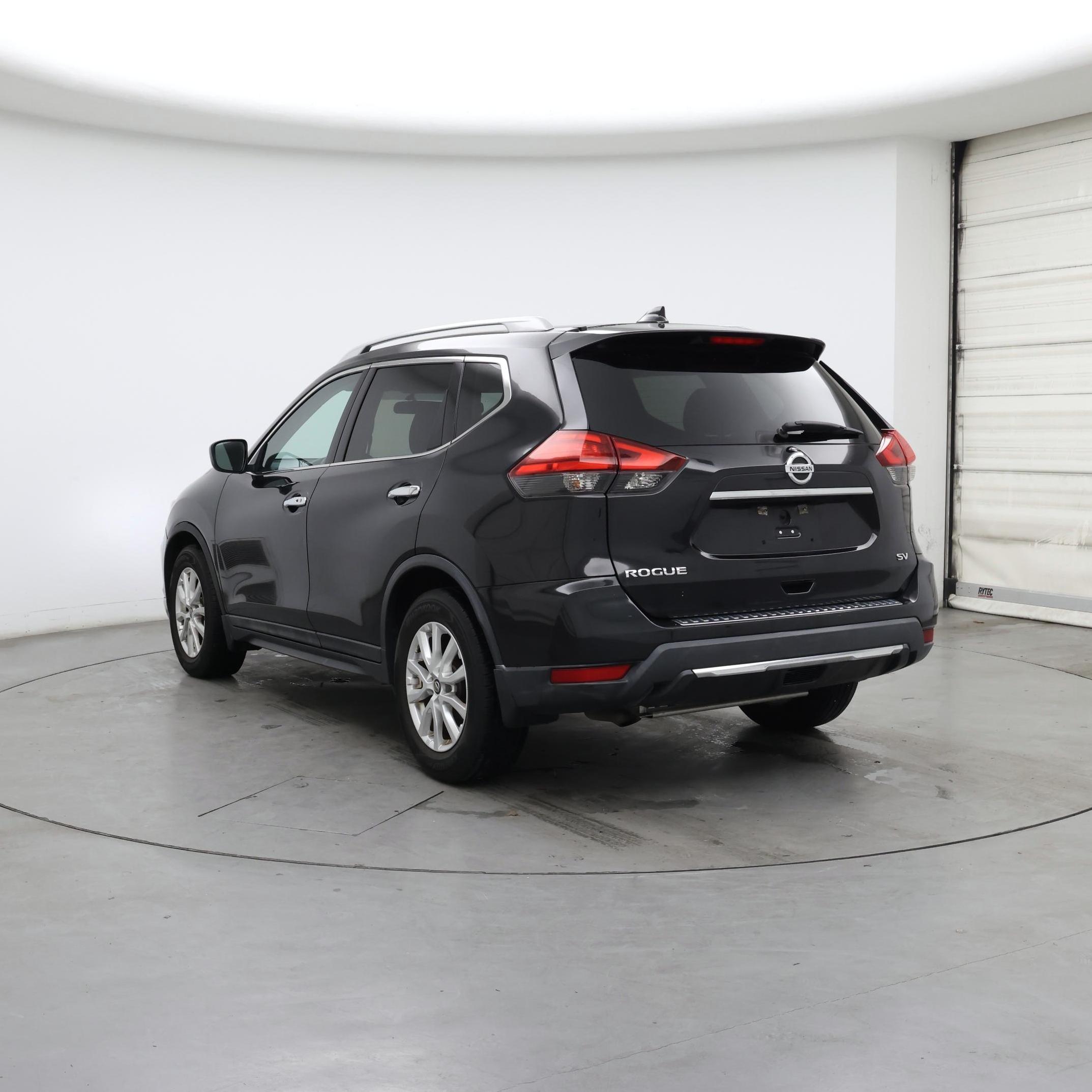 Thumbnail: 2017 Nissan Rogue - 2