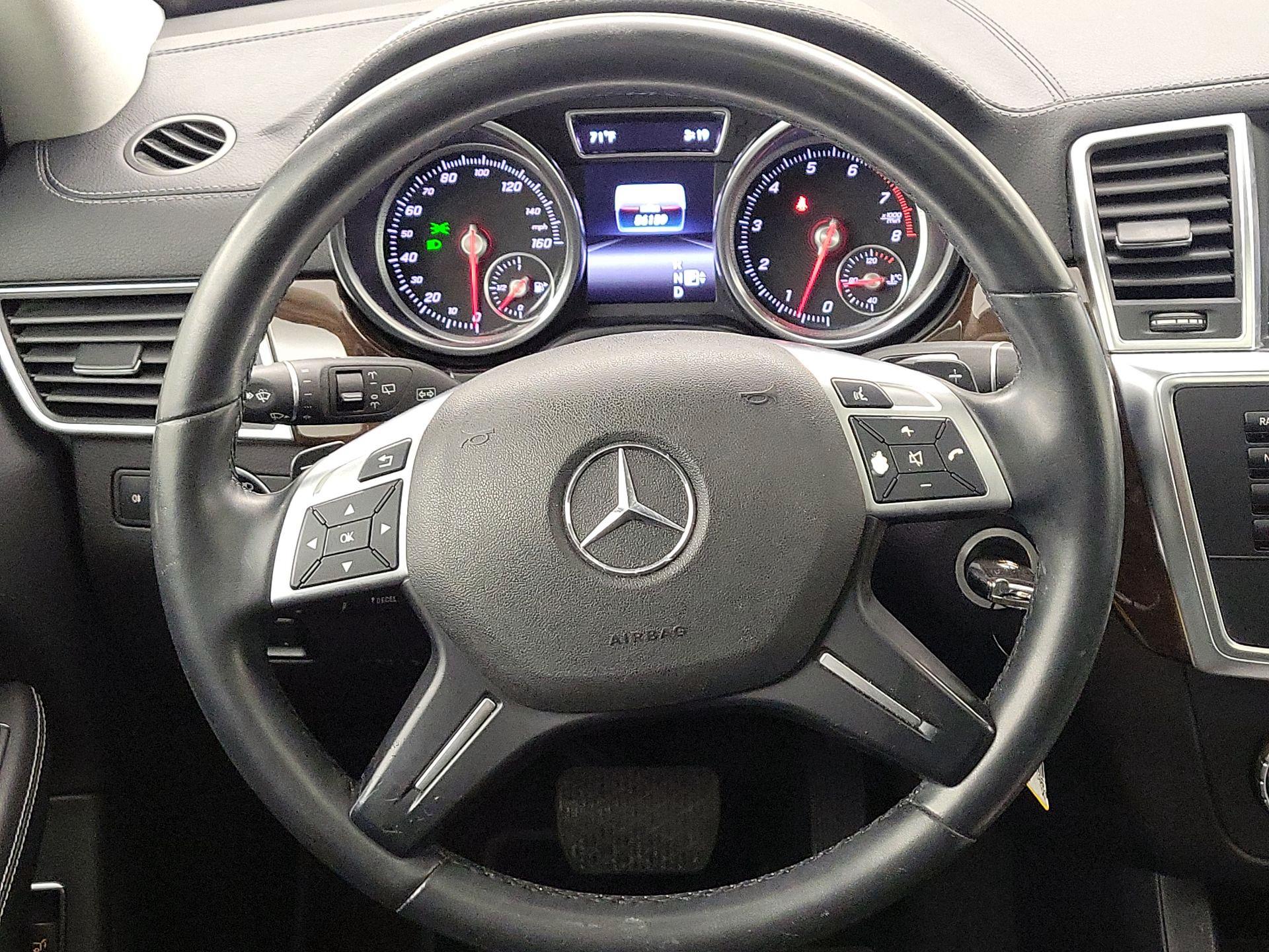 Thumbnail: 2015 Mercedes-Benz GL-Class - 10