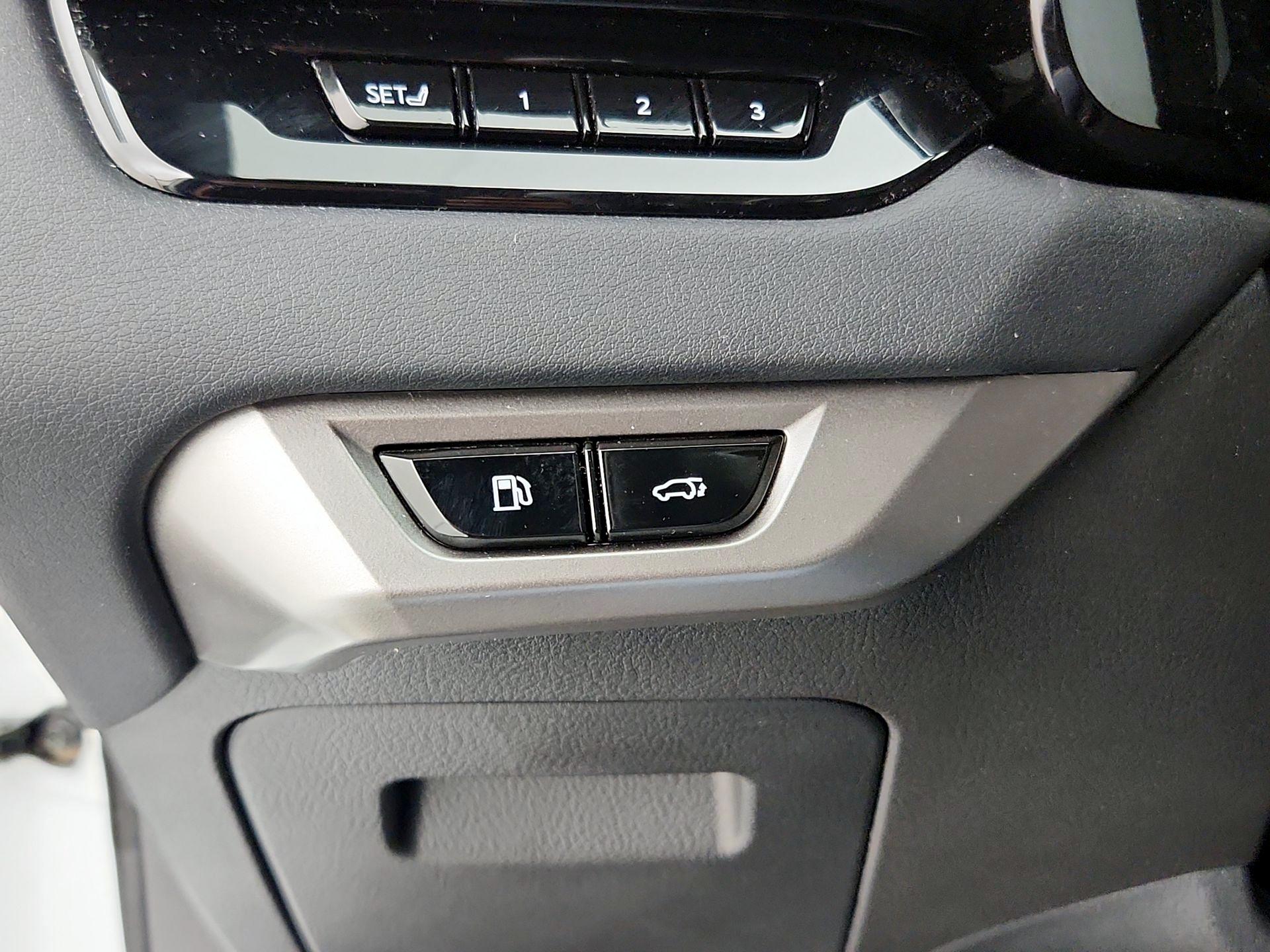 Thumbnail: 2024 Lexus RX - 13