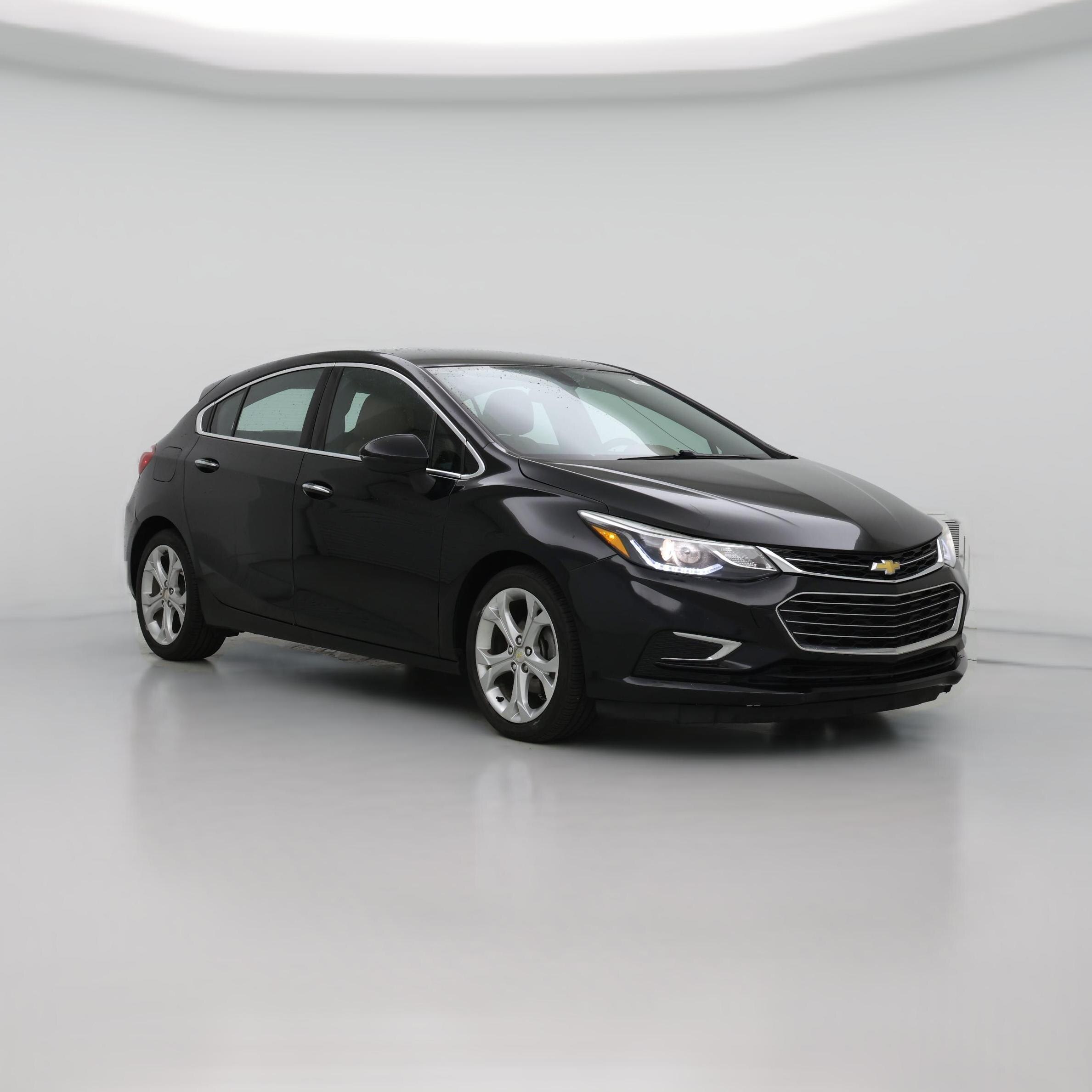 Thumbnail: 2017 Chevrolet Cruze - 1