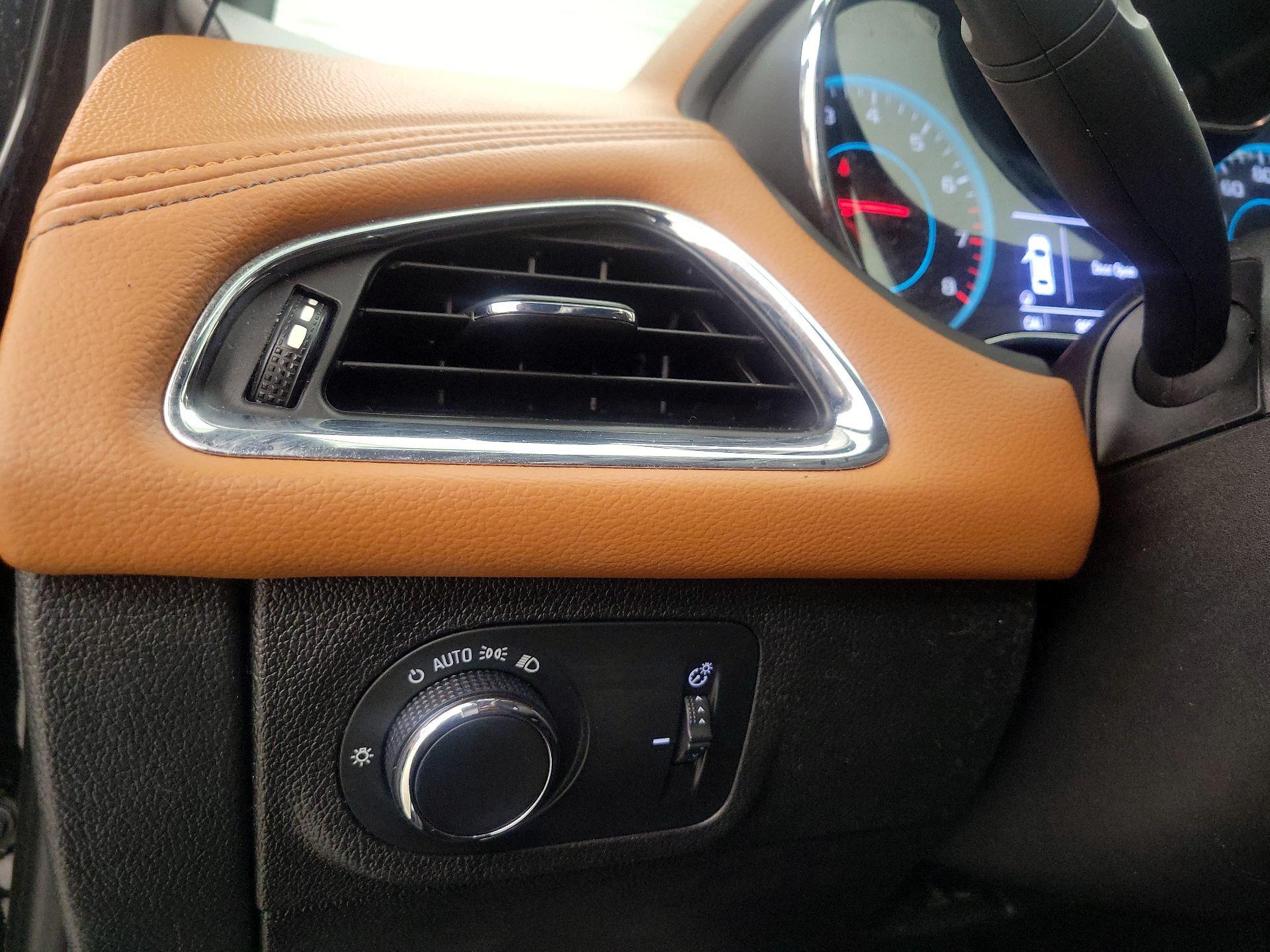 Thumbnail: 2017 Chevrolet Cruze - 13