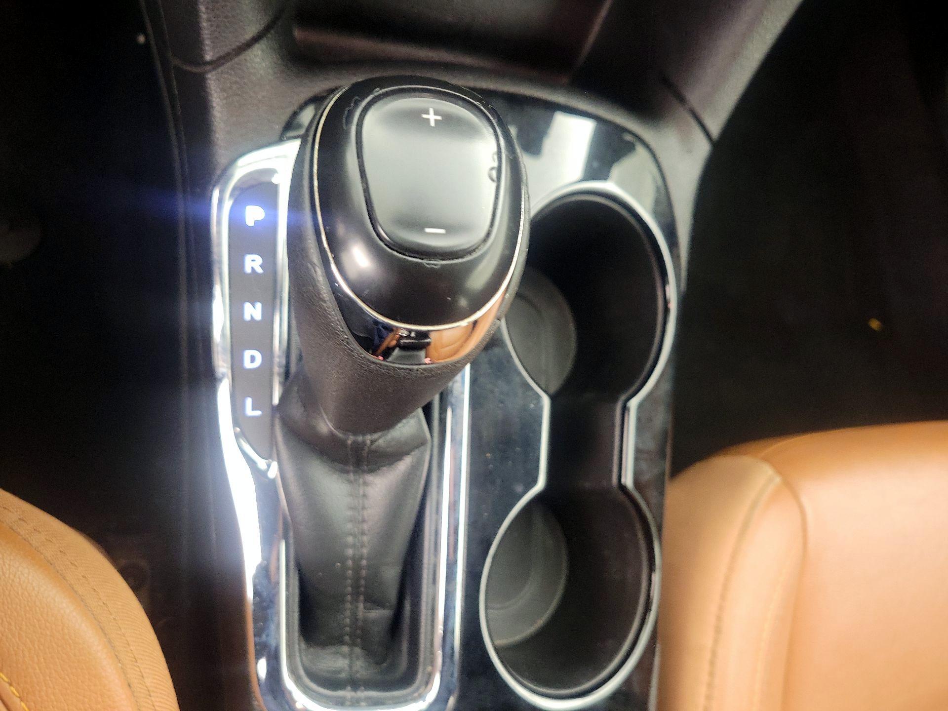 Thumbnail: 2017 Chevrolet Cruze - 17