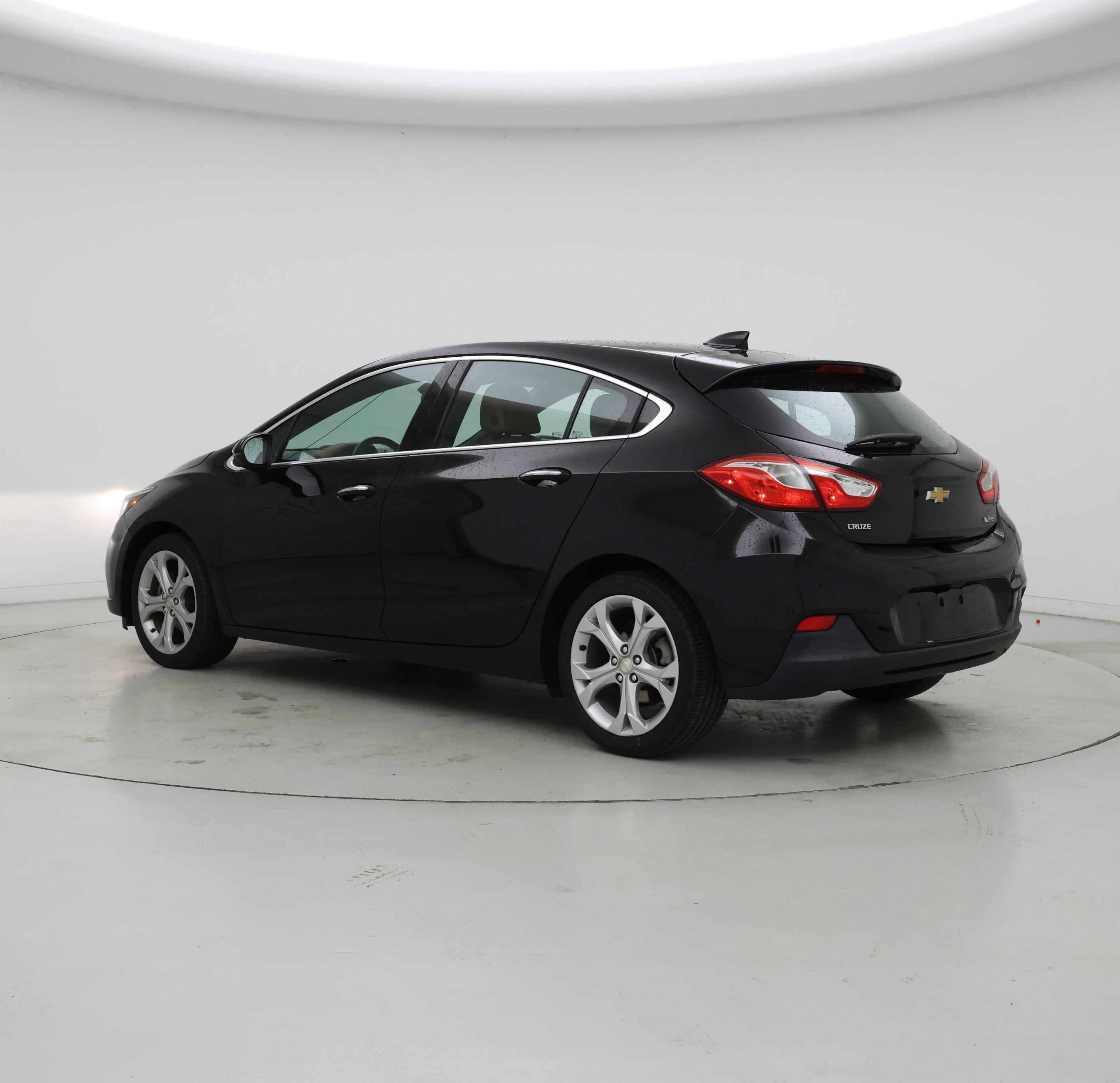 Thumbnail: 2017 Chevrolet Cruze - 2