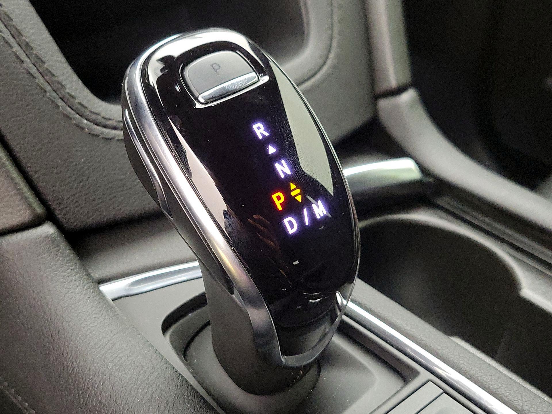 Thumbnail: 2024 Cadillac XT5 - 18