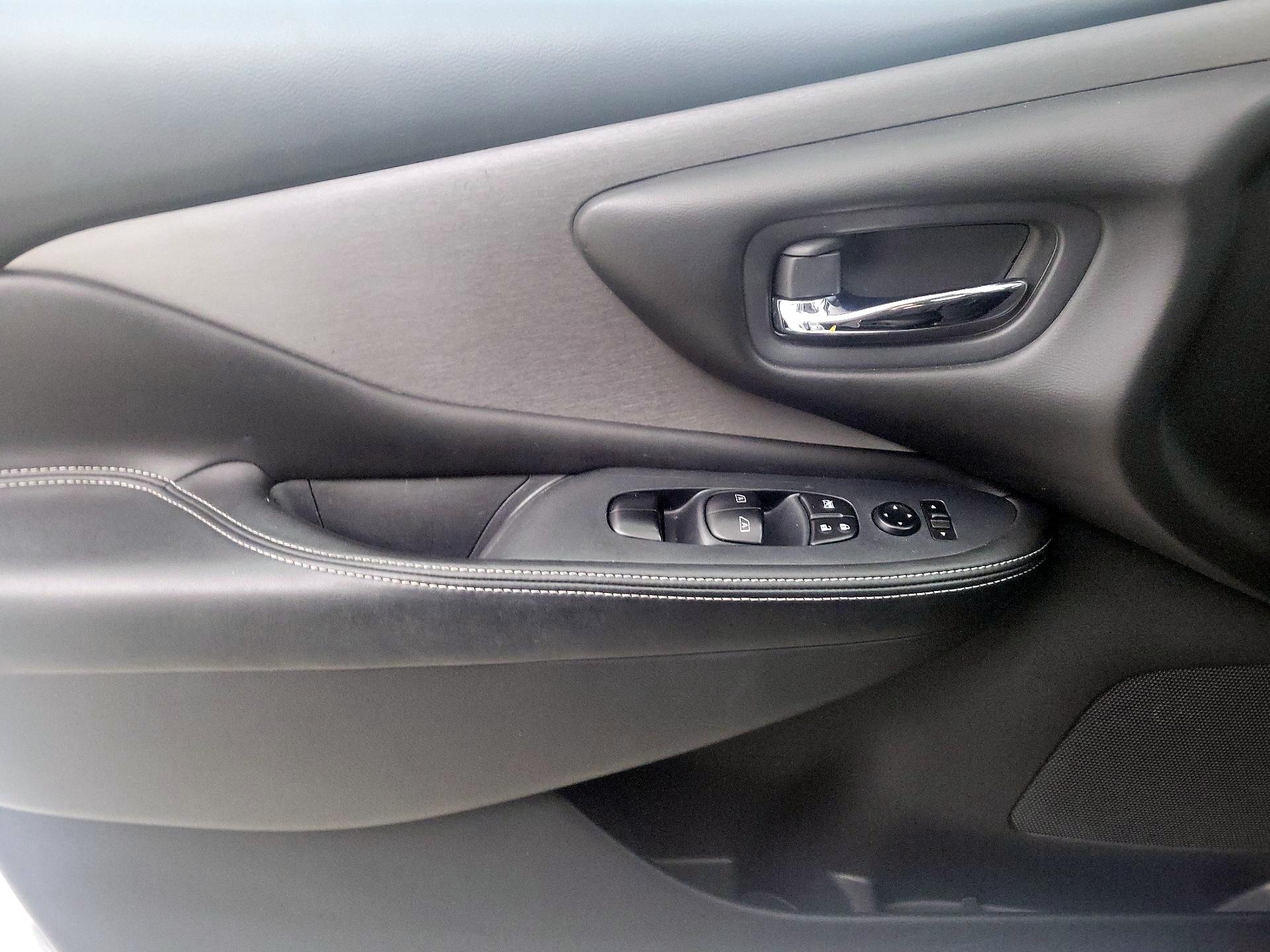 Thumbnail: 2019 Nissan Murano - 12