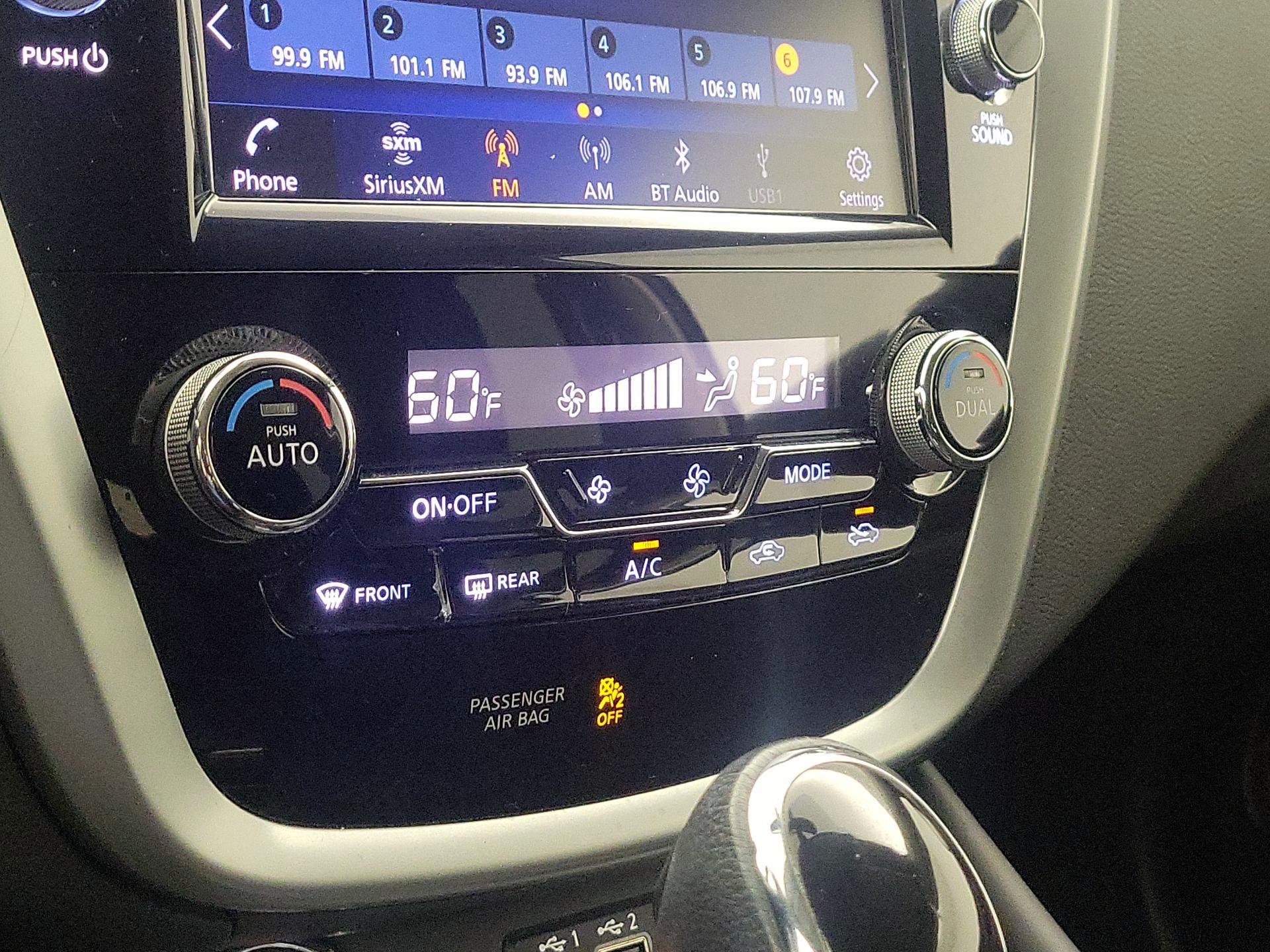 Thumbnail: 2019 Nissan Murano - 16