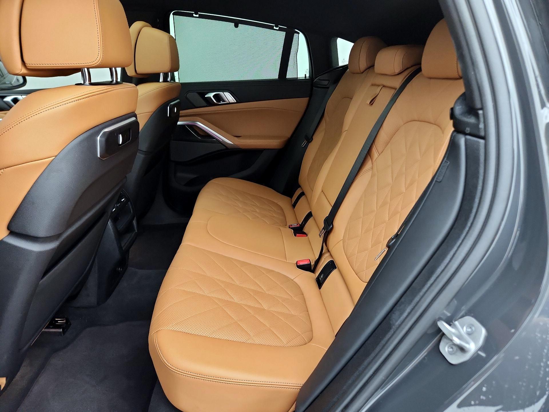 Thumbnail: 2024 BMW X6 - 20