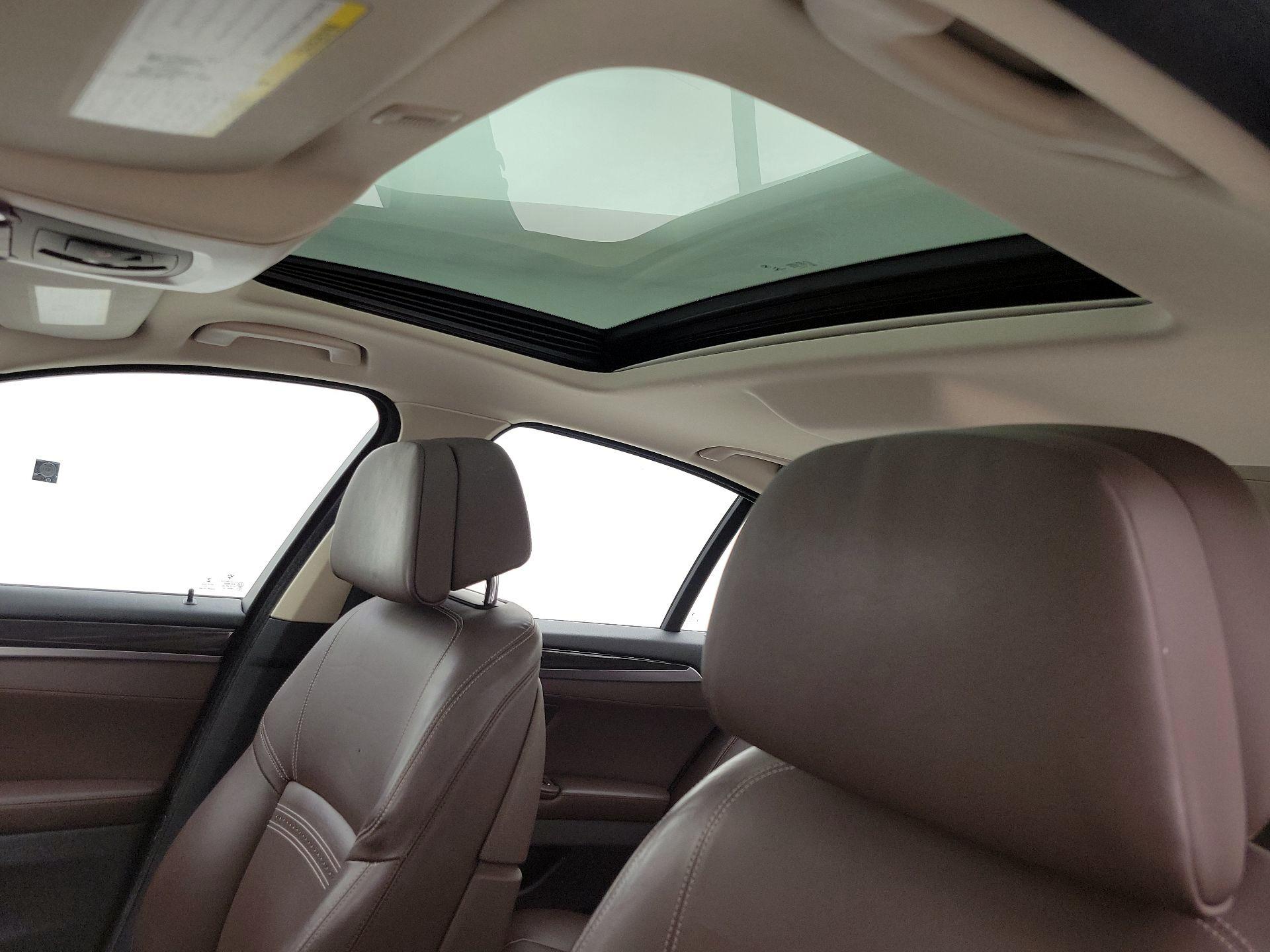 Thumbnail: 2016 BMW 5 Series - 20