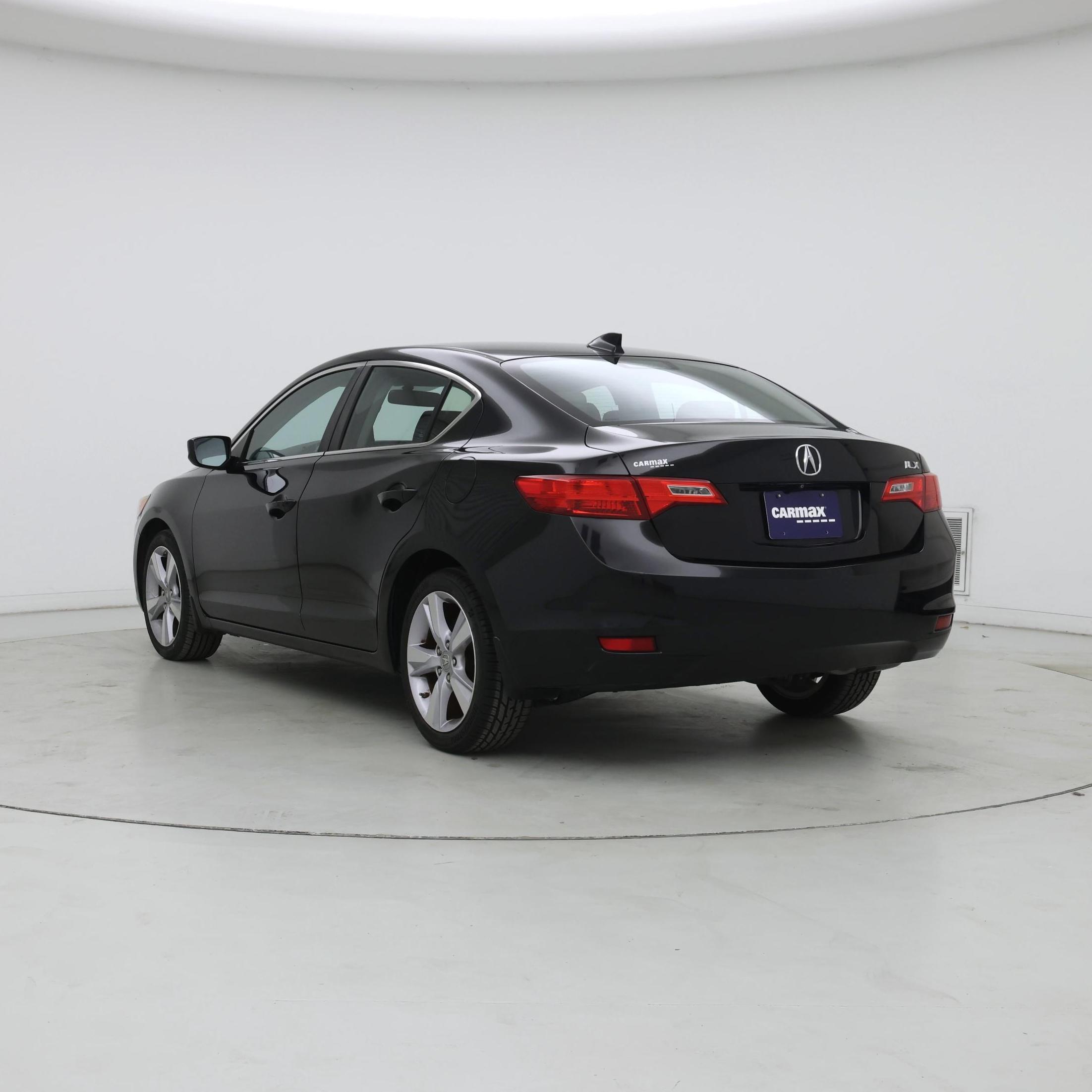 Thumbnail: 2015 Acura ILX - 2