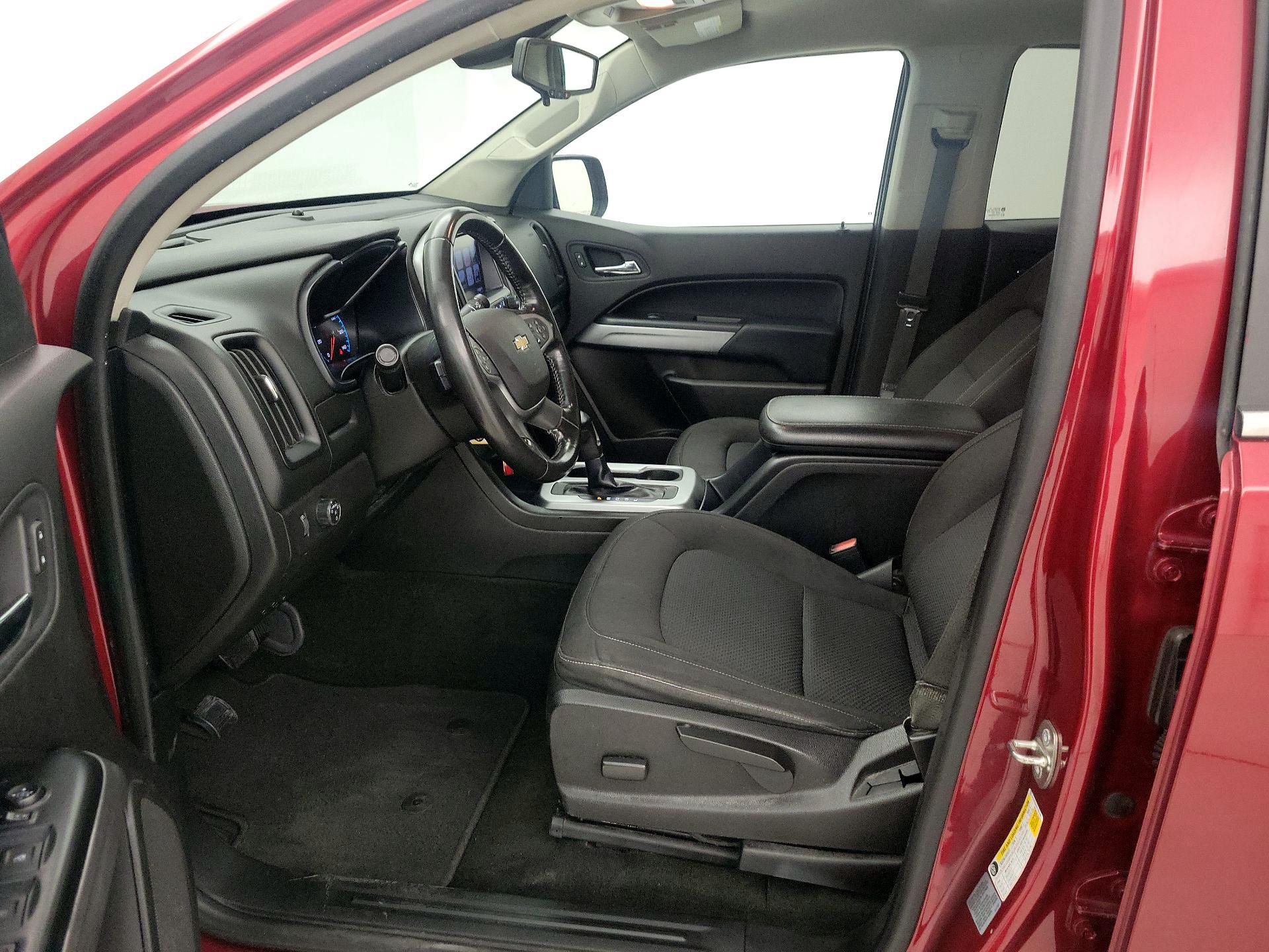 Thumbnail: 2017 Chevrolet Colorado - 11