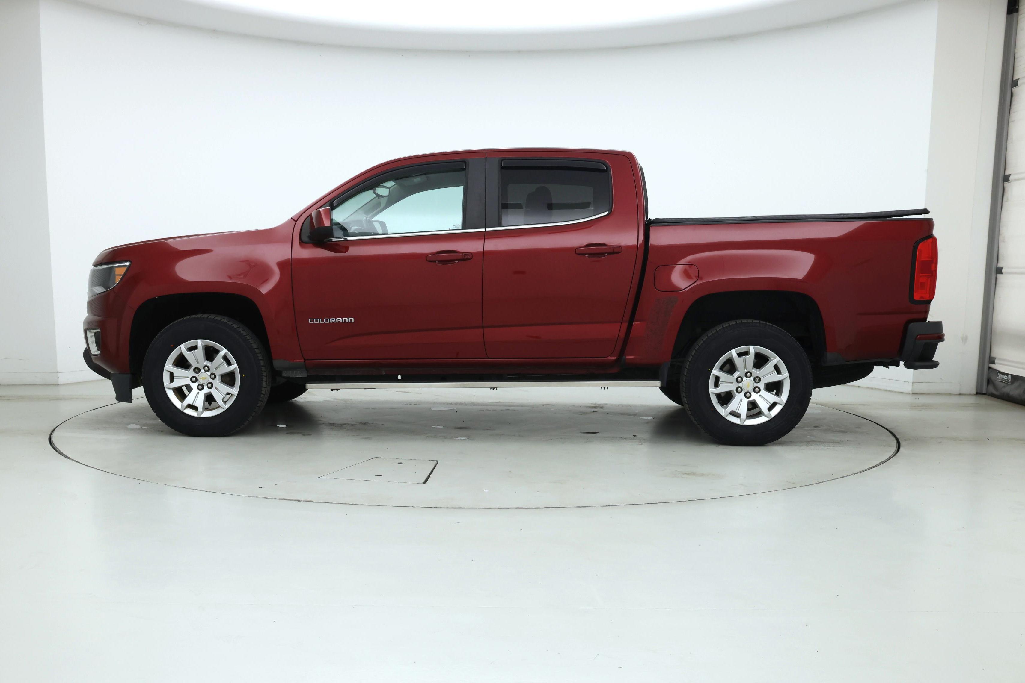 Thumbnail: 2017 Chevrolet Colorado - 3