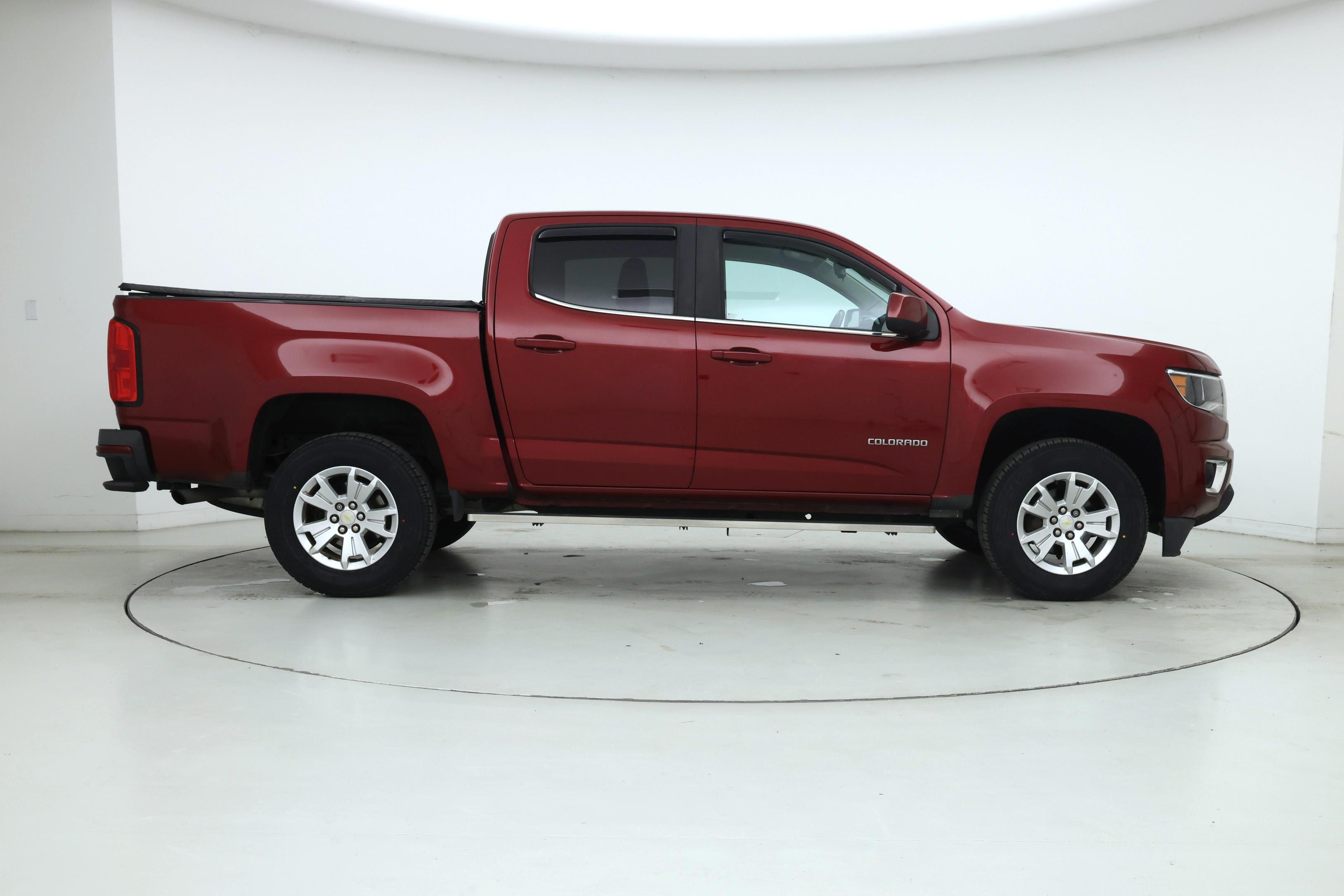 Thumbnail: 2017 Chevrolet Colorado - 7