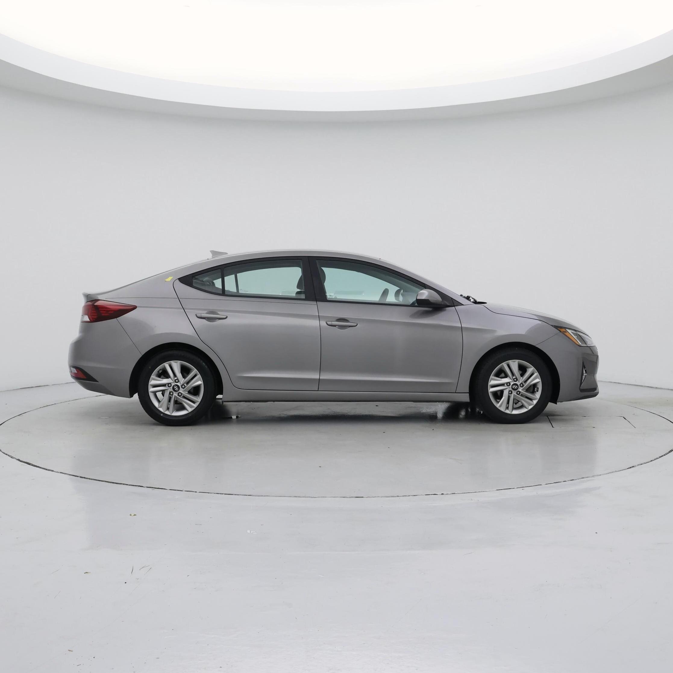 Thumbnail: 2020 Hyundai Elantra - 7