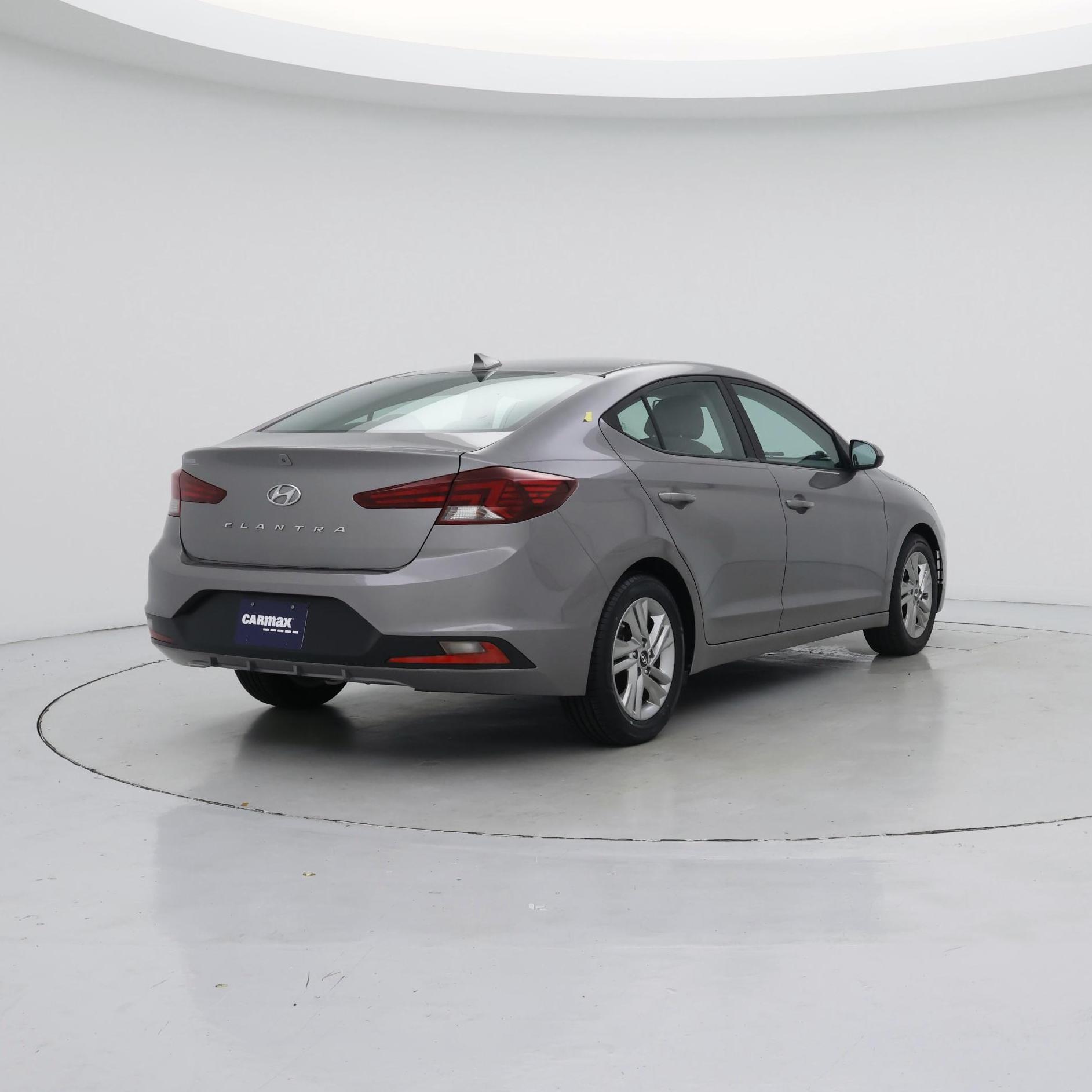 Thumbnail: 2020 Hyundai Elantra - 8