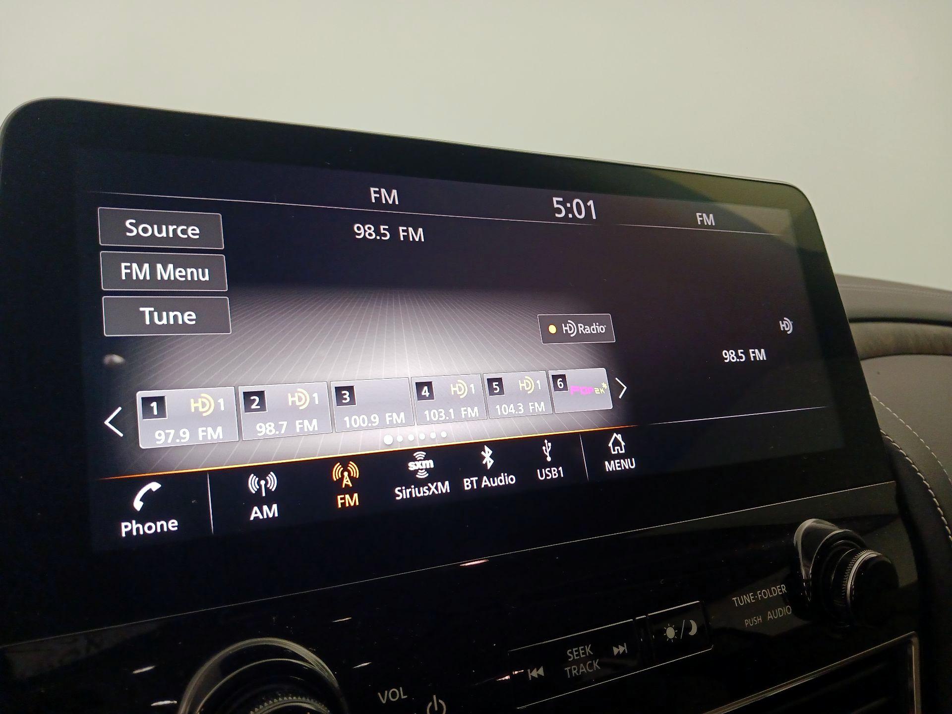 Thumbnail: 2023 INFINITI QX80 - 16