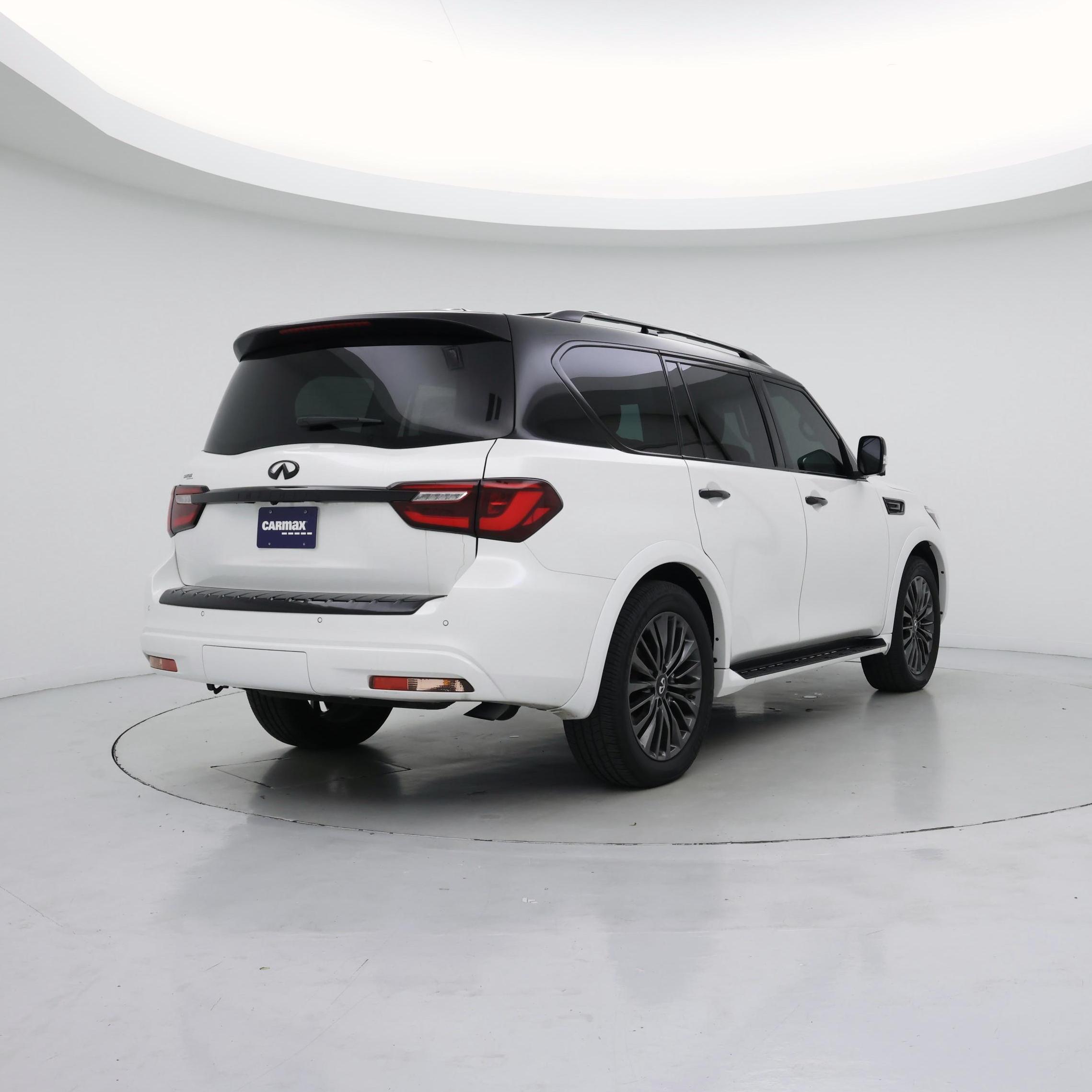 Thumbnail: 2023 INFINITI QX80 - 8