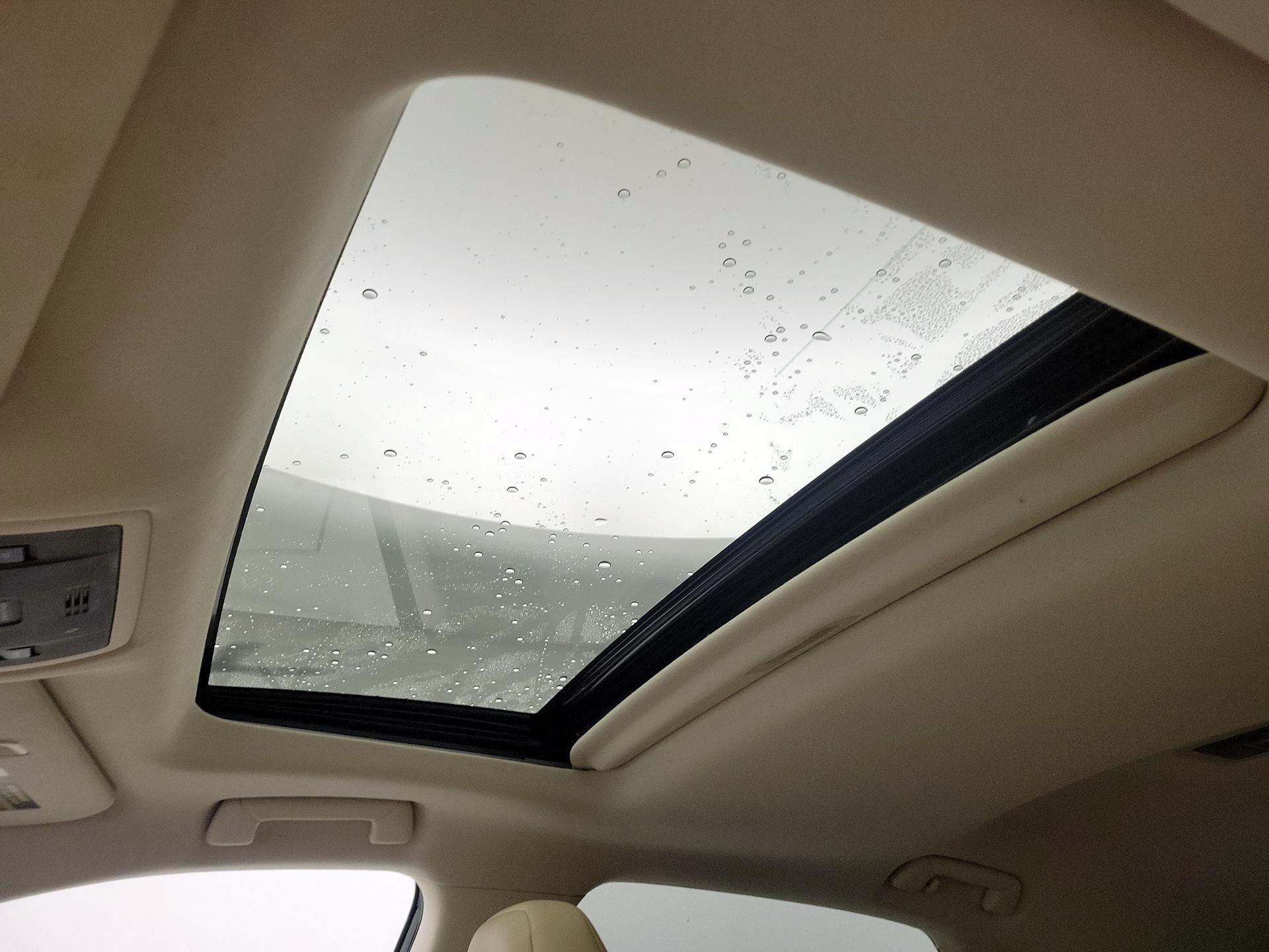 Thumbnail: 2017 Lexus RX - 19