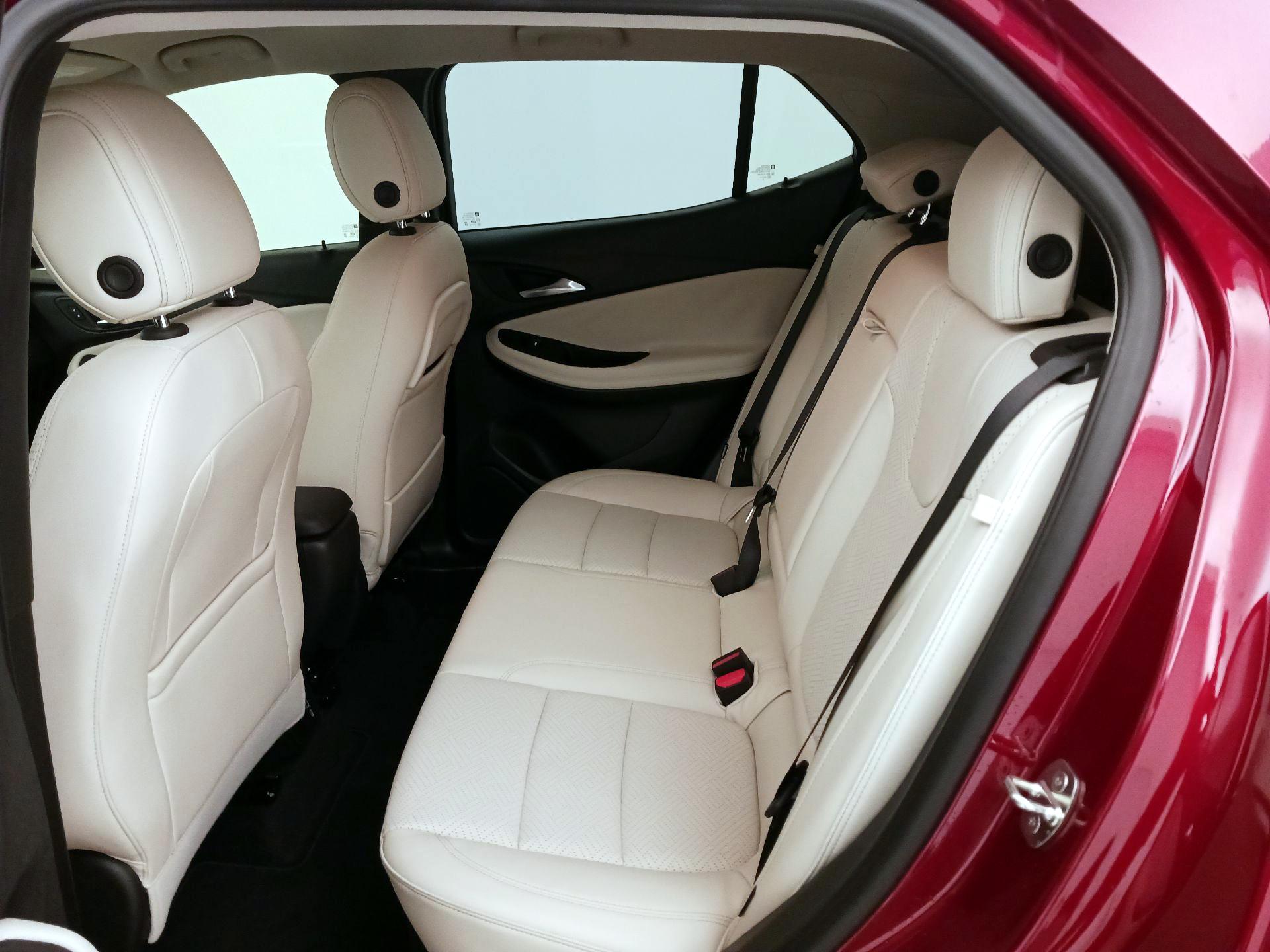 Thumbnail: 2020 Buick Encore GX - 20