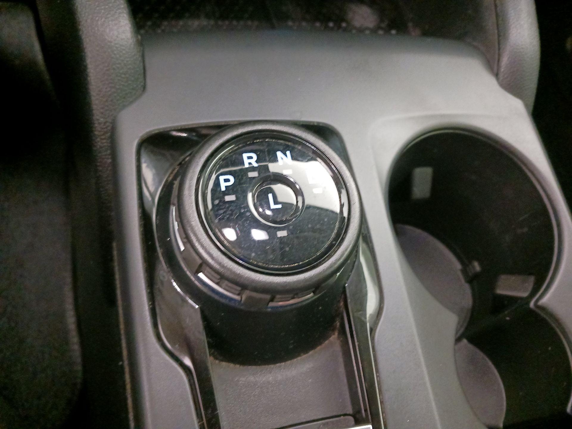 Thumbnail: 2021 Ford Bronco Sport - 17