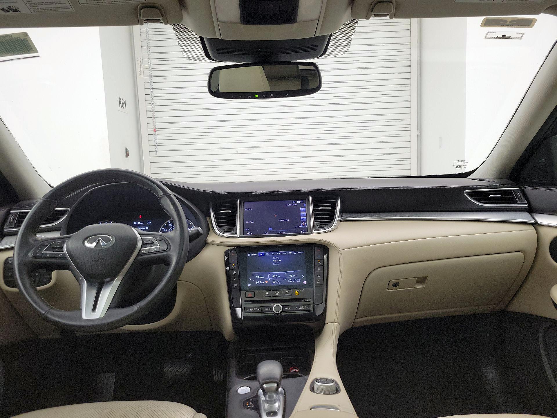 Thumbnail: 2019 INFINITI QX50 - 9