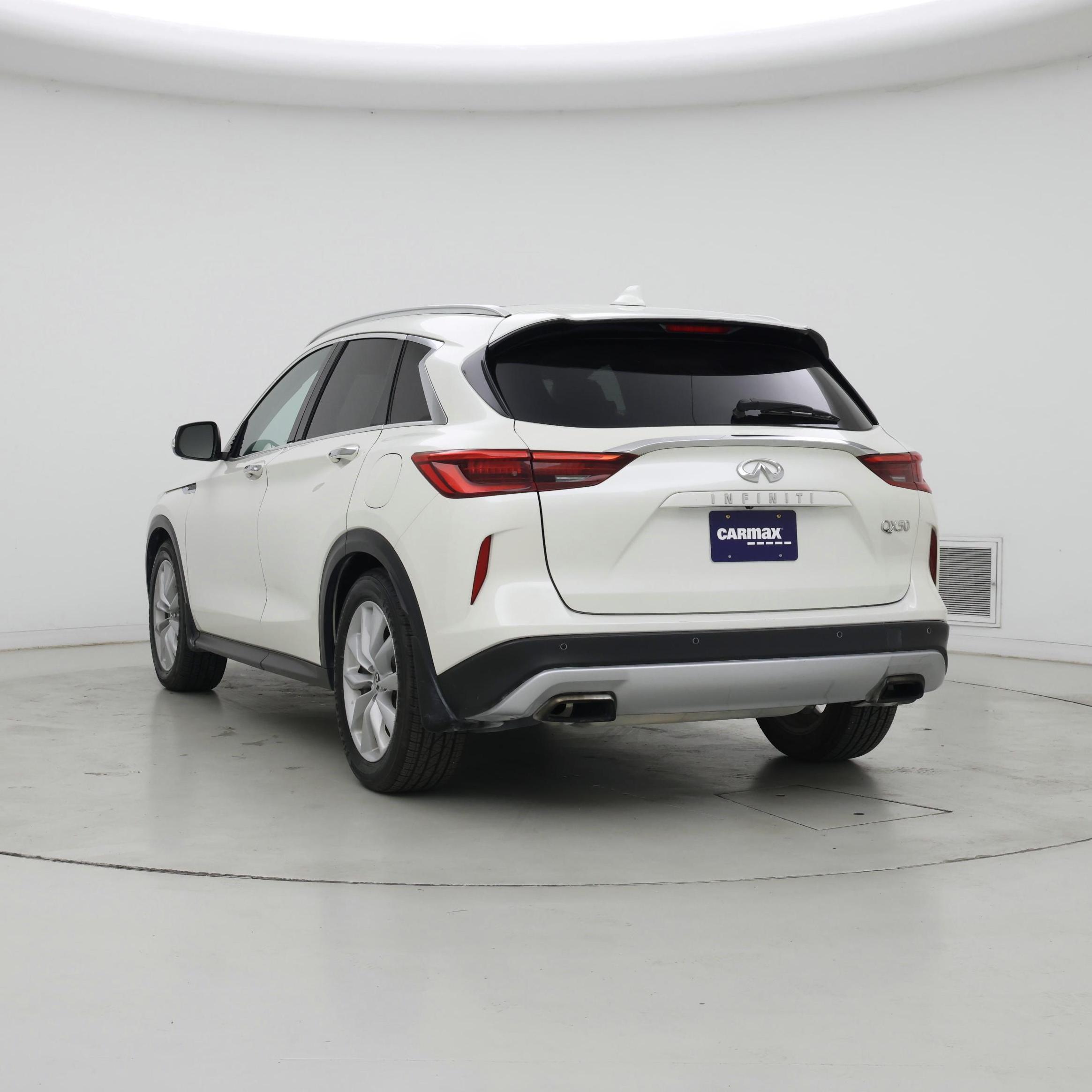Thumbnail: 2019 INFINITI QX50 - 2