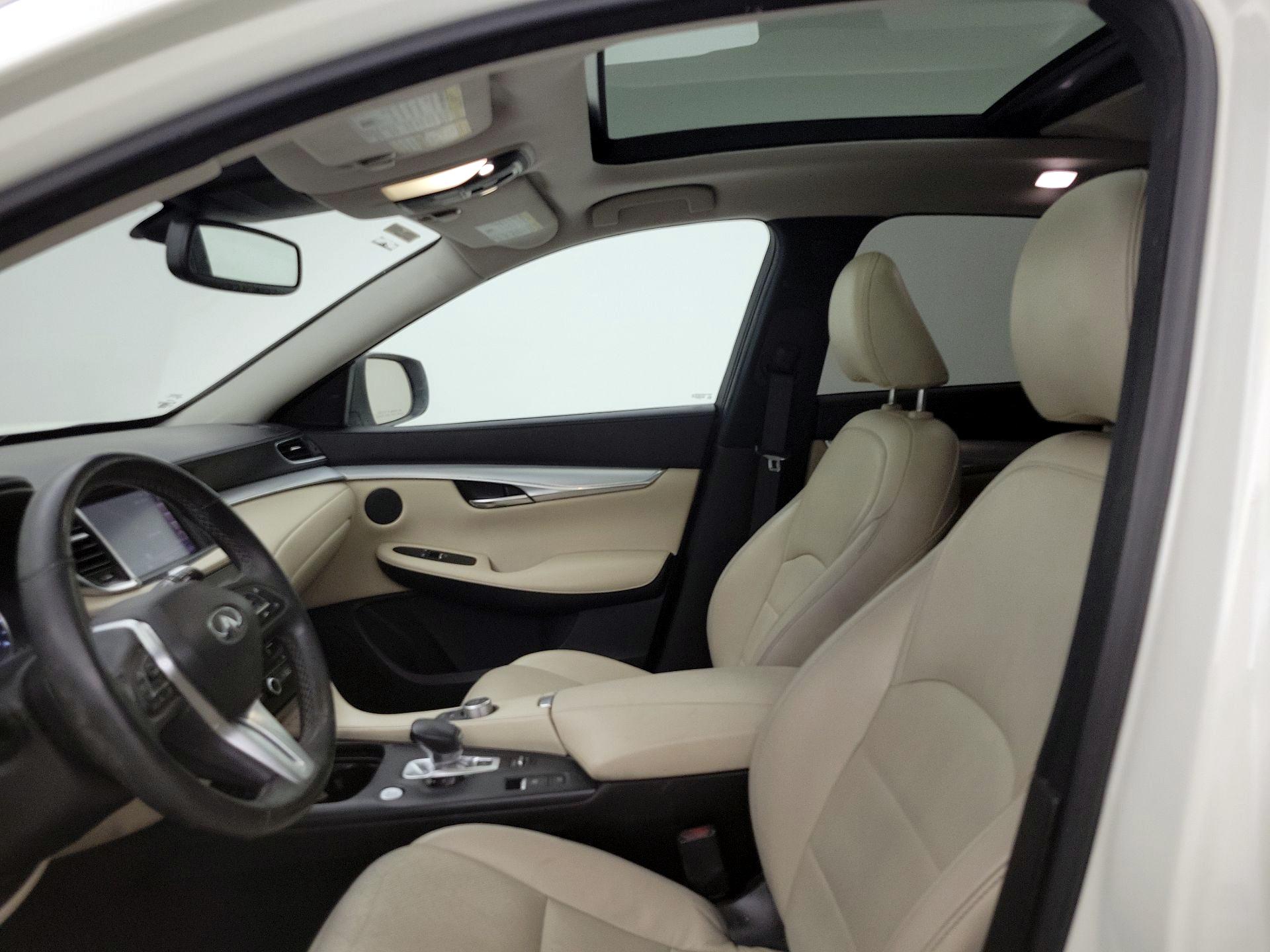 Thumbnail: 2019 INFINITI QX50 - 20