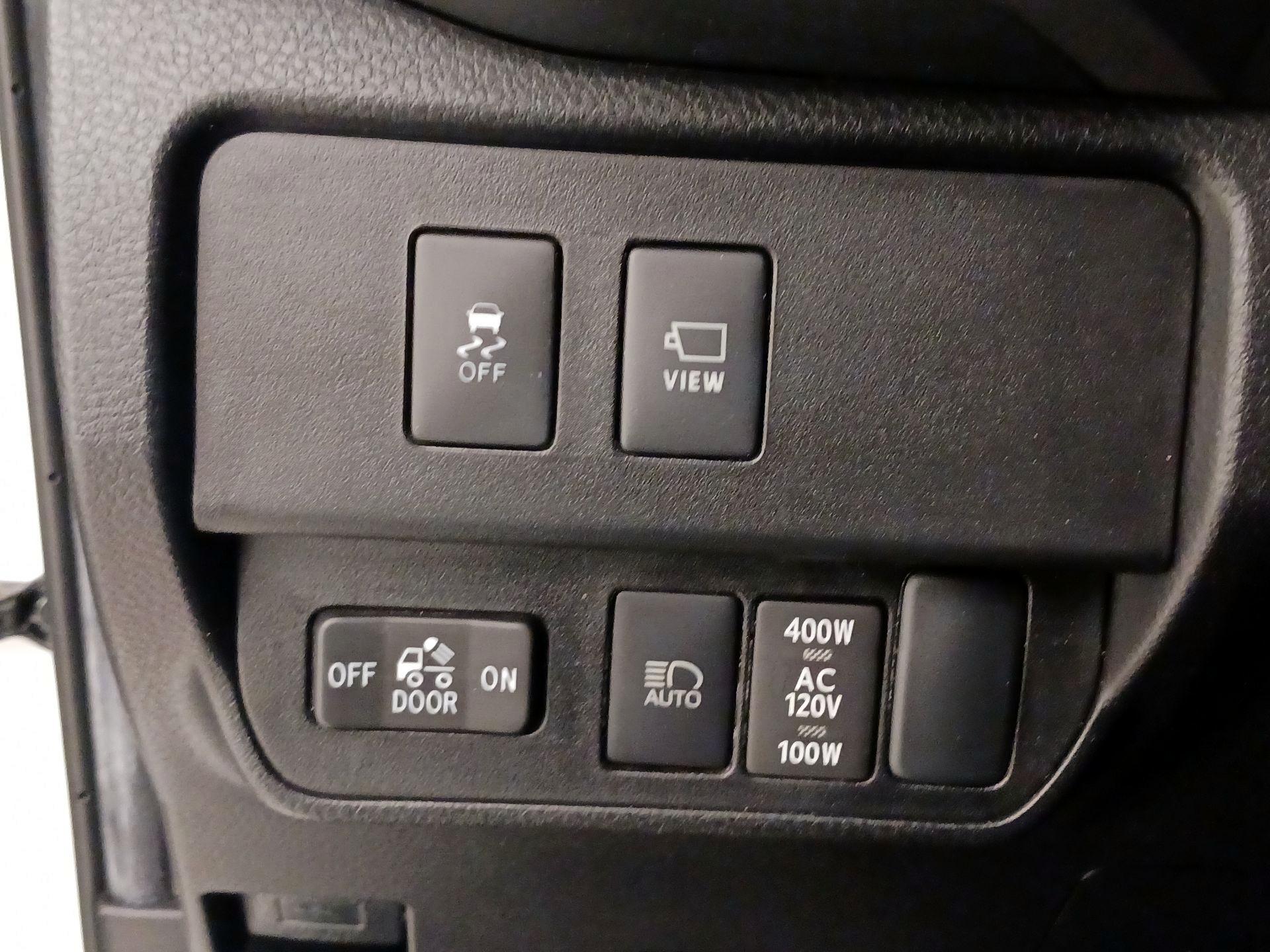 Thumbnail: 2023 Toyota Tacoma - 13