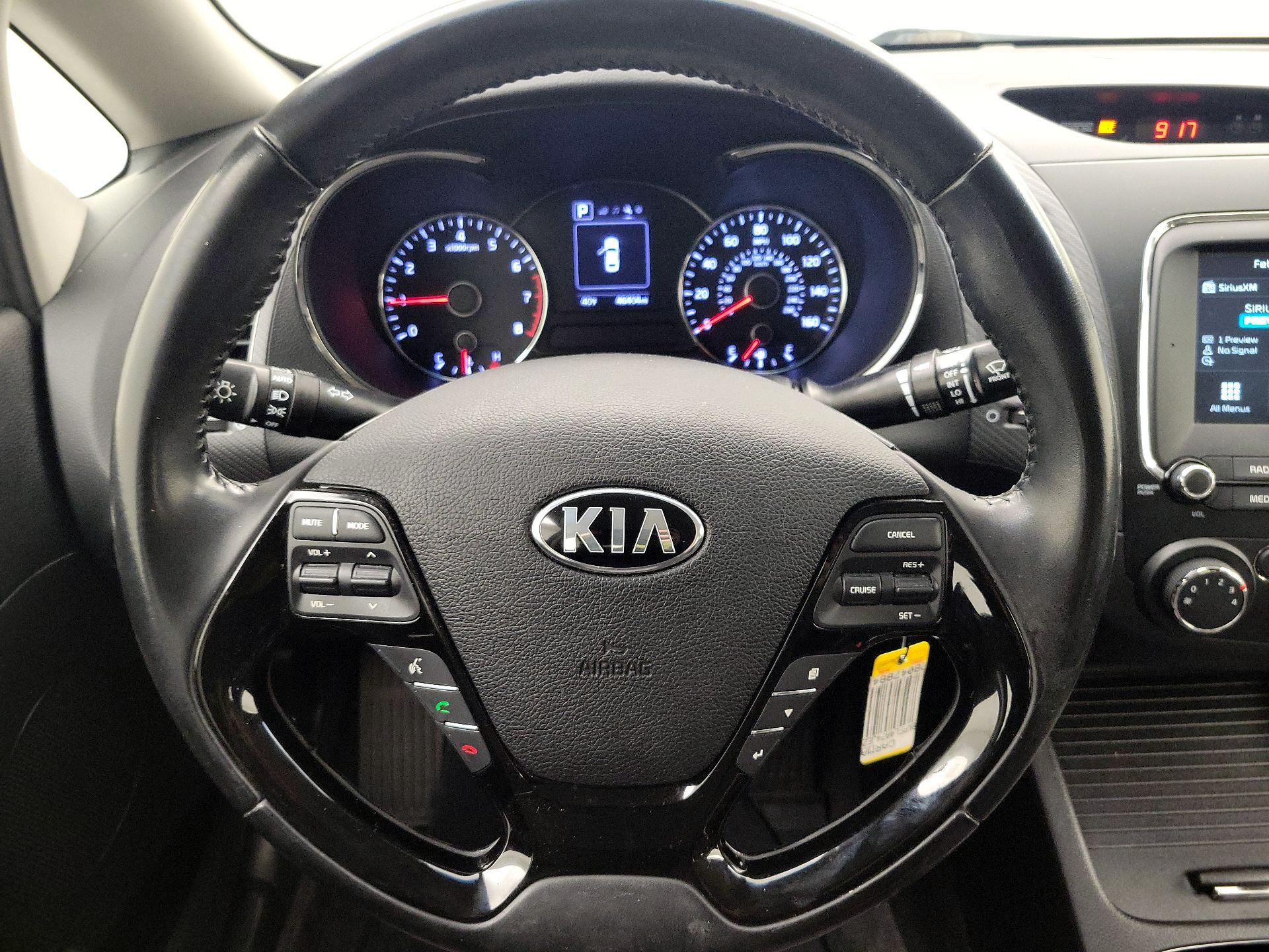 Thumbnail: 2018 Kia Forte - 10