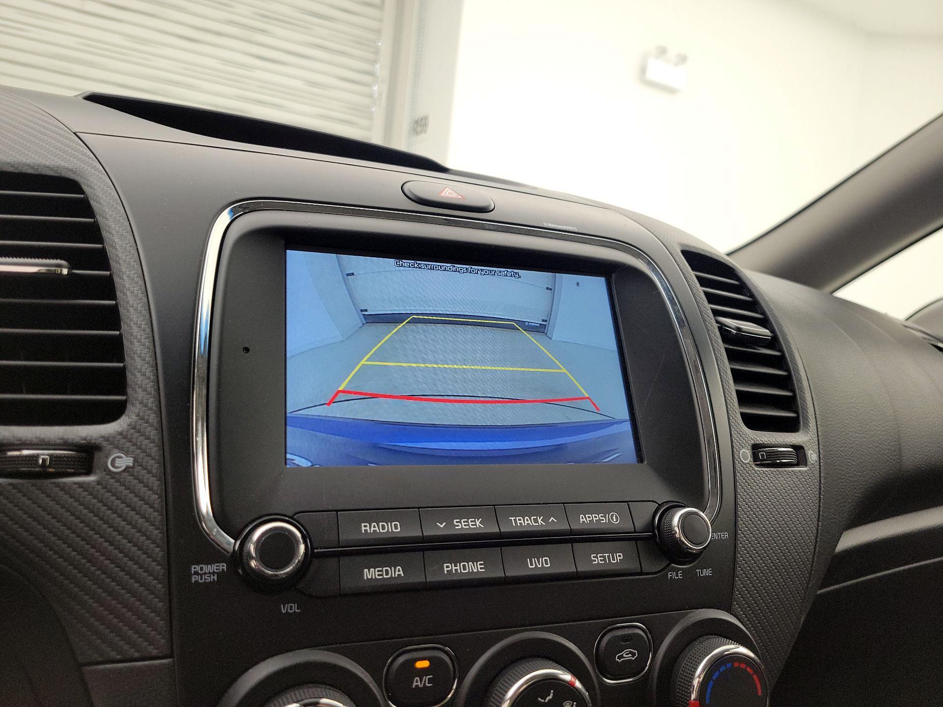 Thumbnail: 2018 Kia Forte - 14