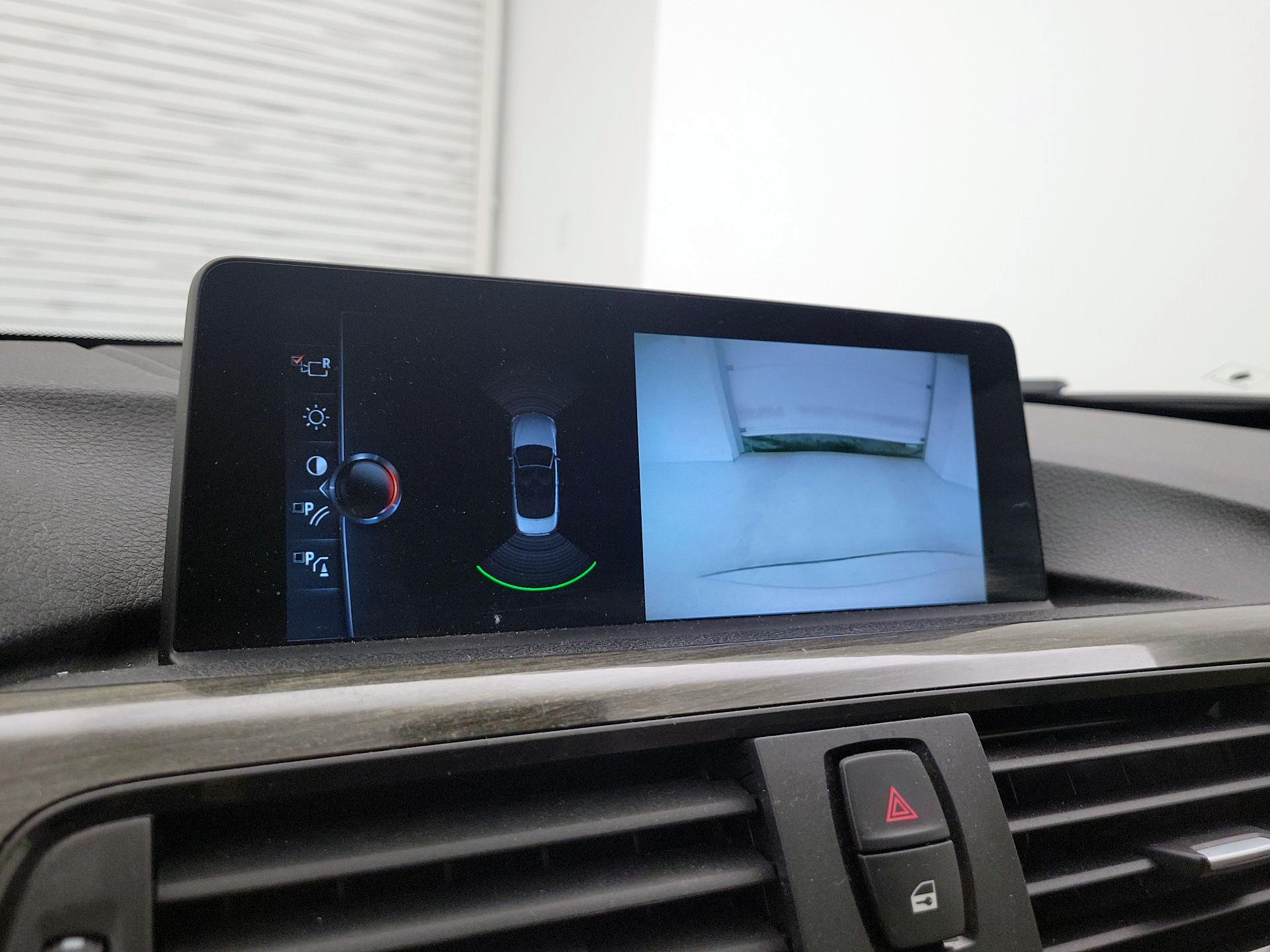 Thumbnail: 2017 BMW 4 Series - 15