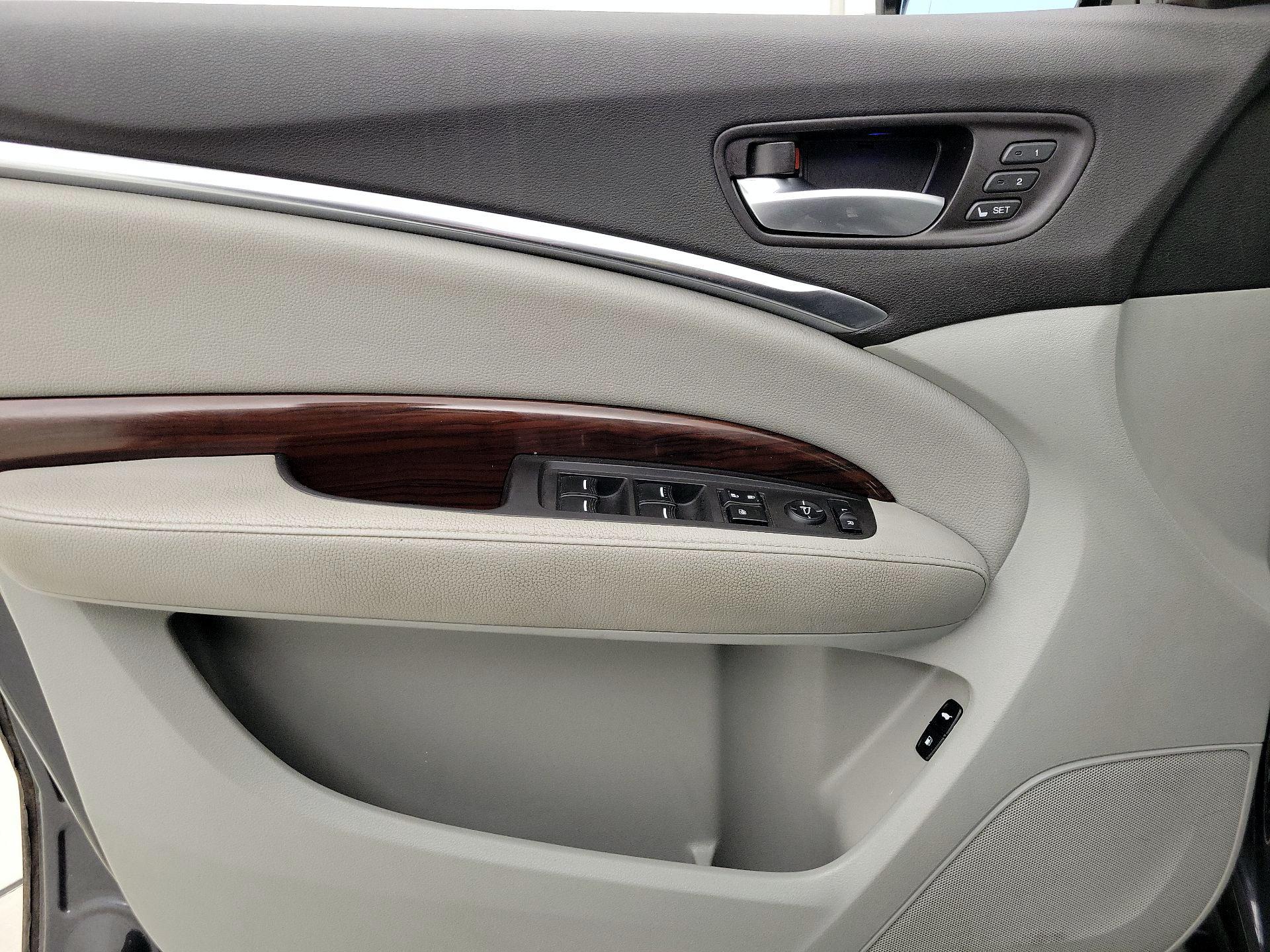 Thumbnail: 2014 Acura MDX - 12