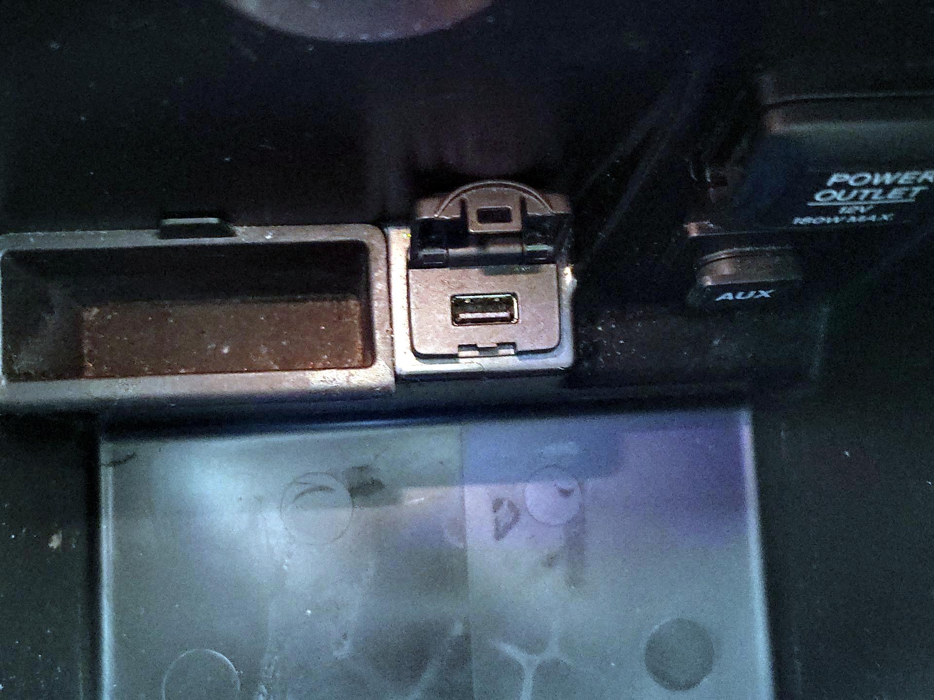 Thumbnail: 2014 Acura MDX - 19