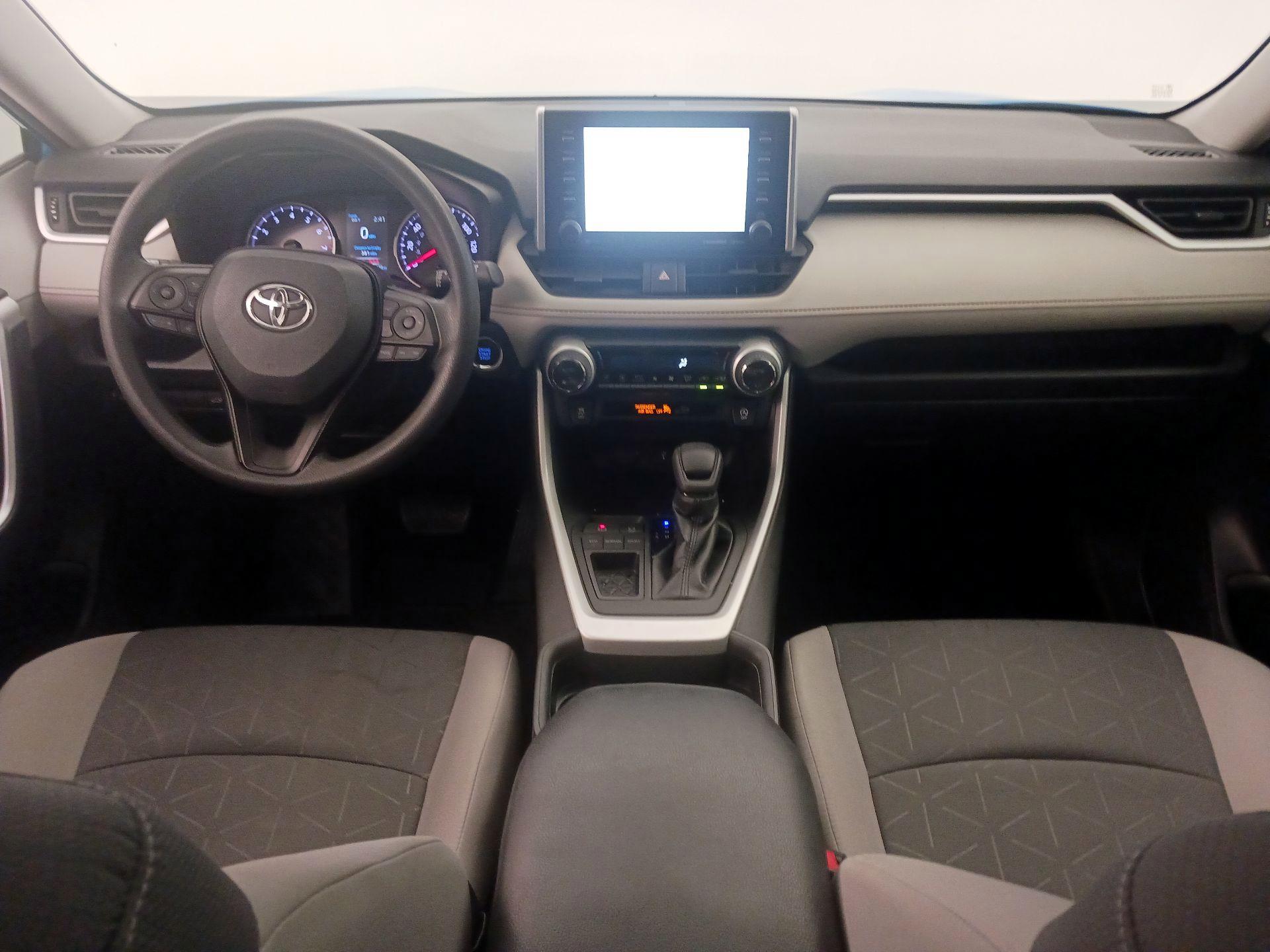 Thumbnail: 2020 Toyota RAV4 - 9