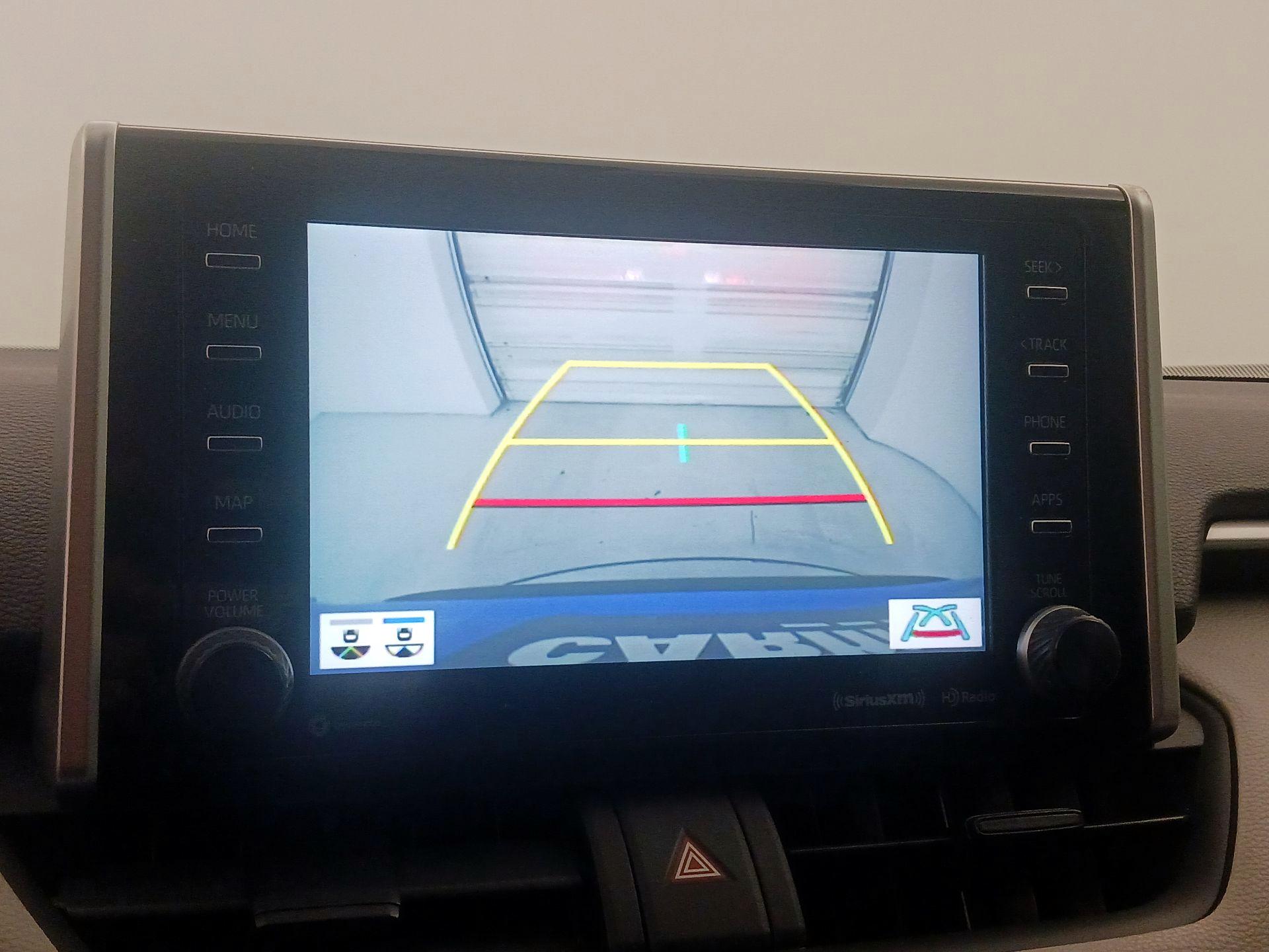 Thumbnail: 2020 Toyota RAV4 - 14