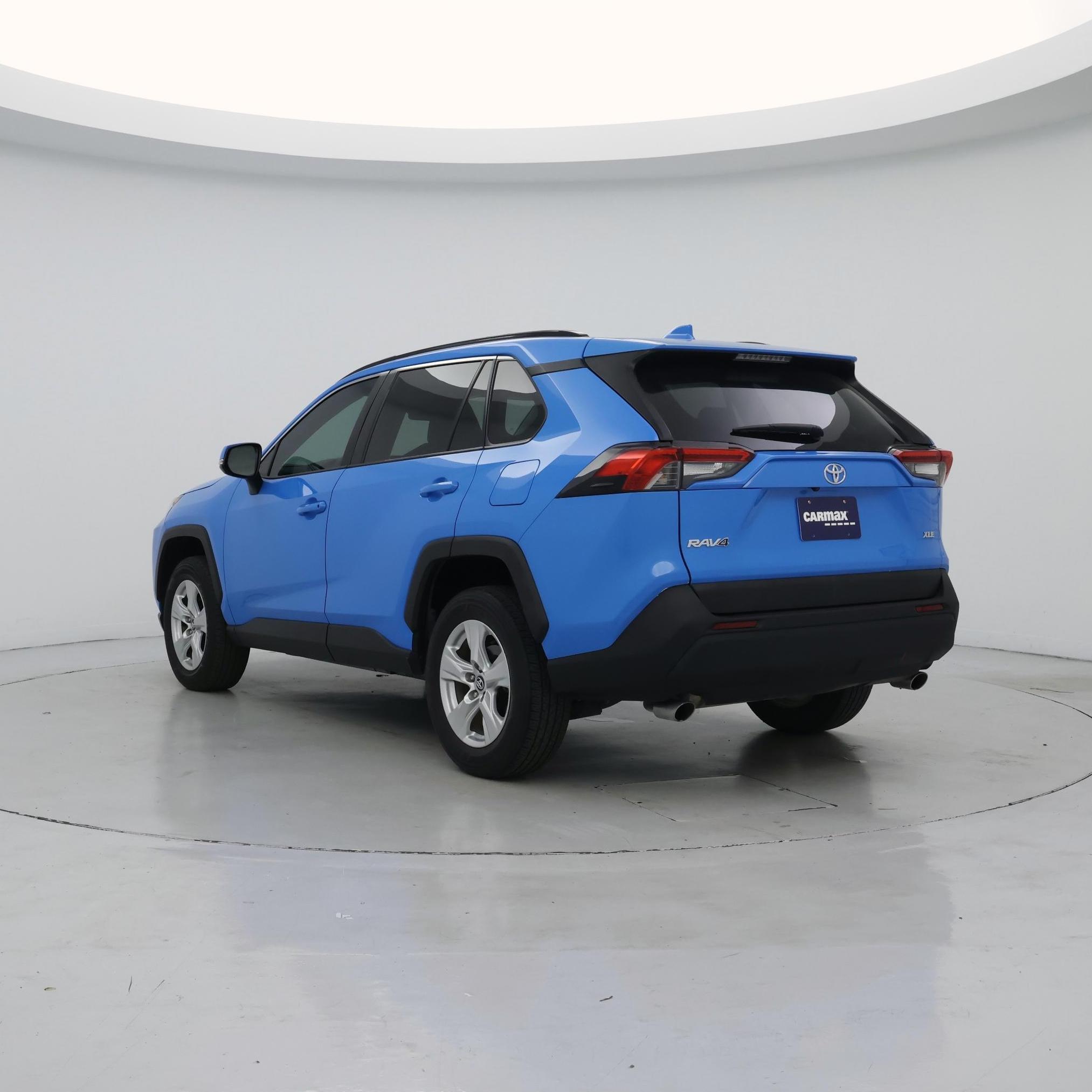 Thumbnail: 2020 Toyota RAV4 - 2